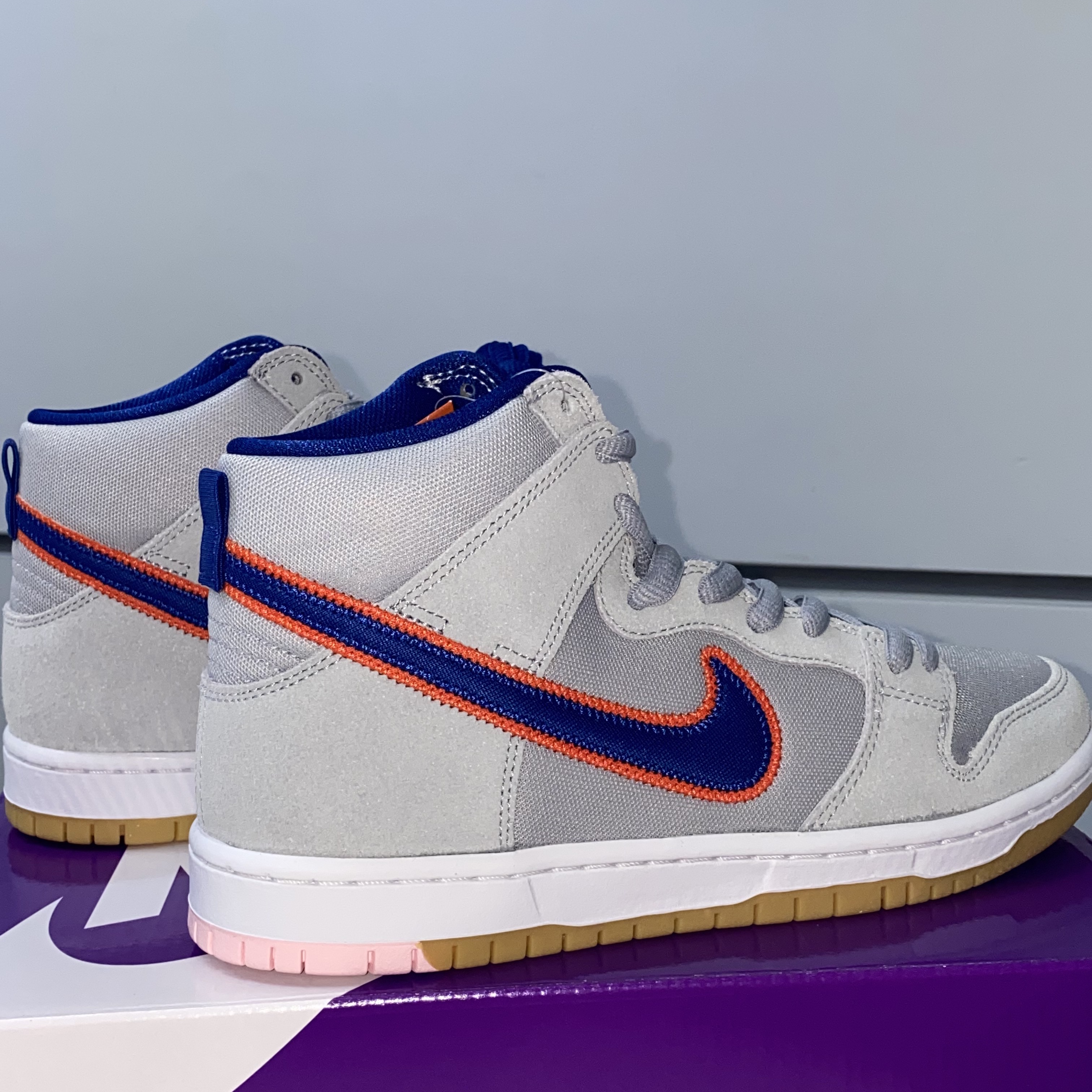 Nike SB Dunk High PRM Rush Blue and Team Orange 착용 스타일 - 3