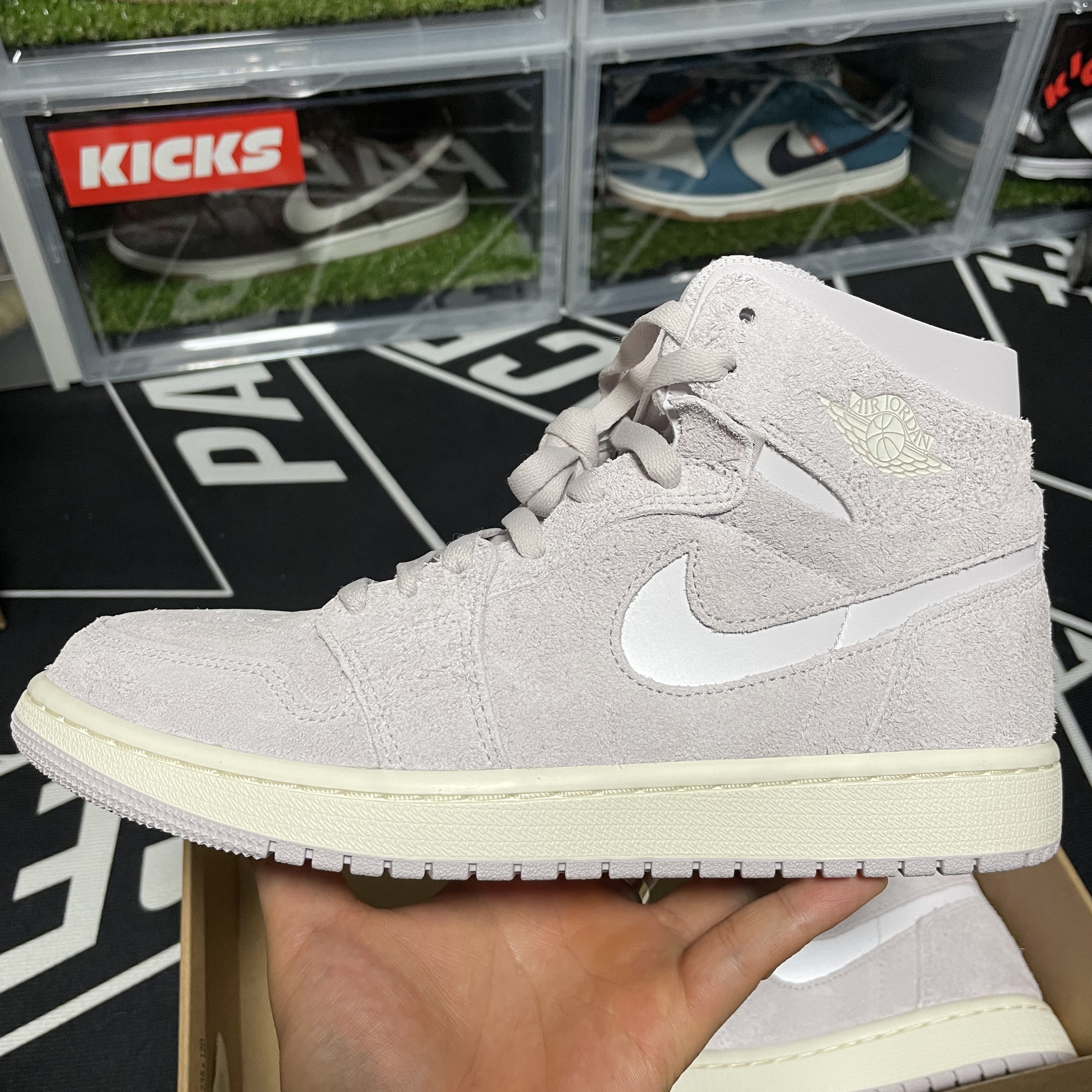 (W) Jordan 1 Zoom Air CMFT Venice 착용 스타일 - 1