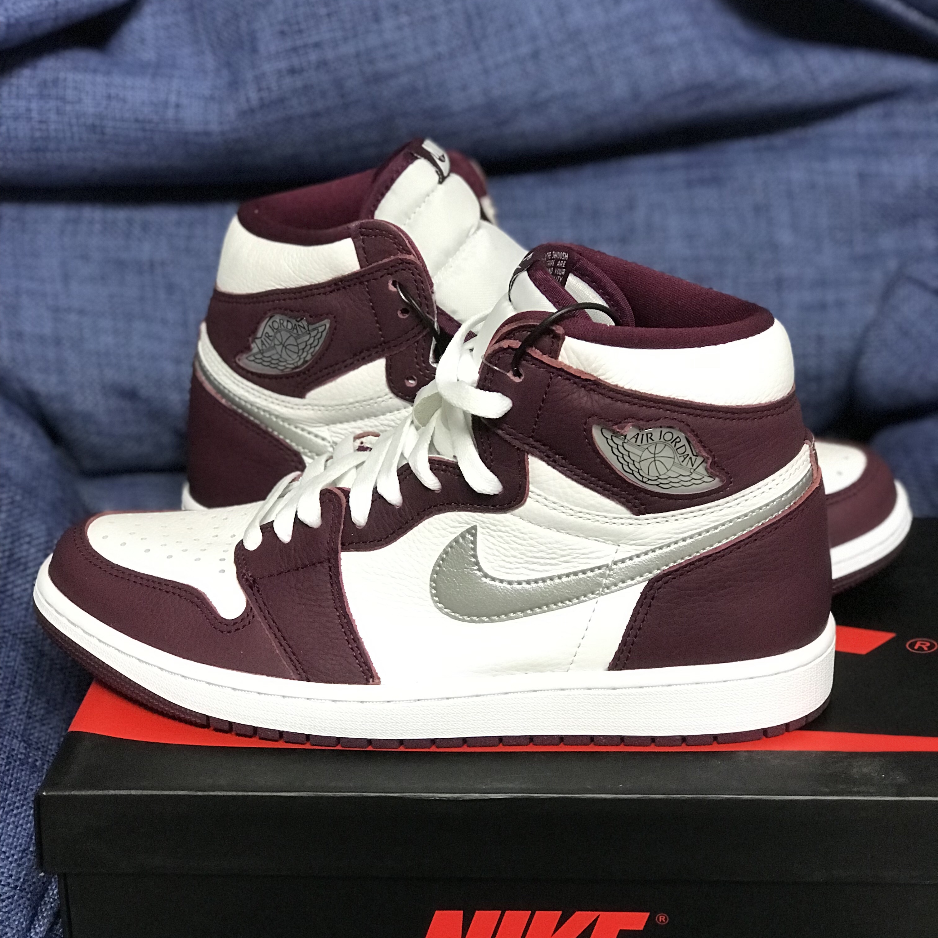 Jordan 1 Retro High OG Bordeaux 착용 스타일