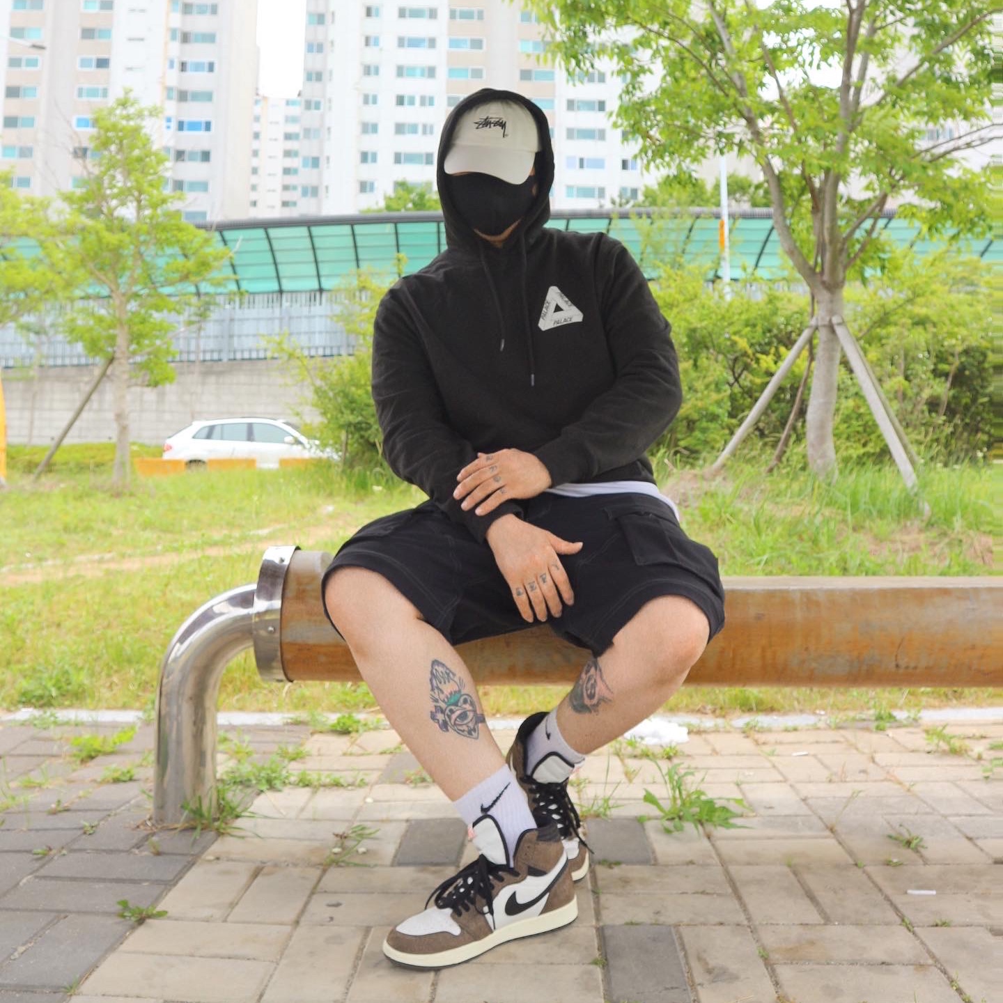 Palace Tri-Mesh Hood Black - 22SS, Nike ACG Smith Summit Cargo Pants Black Summit White - Asia 착용 스타일 - 3