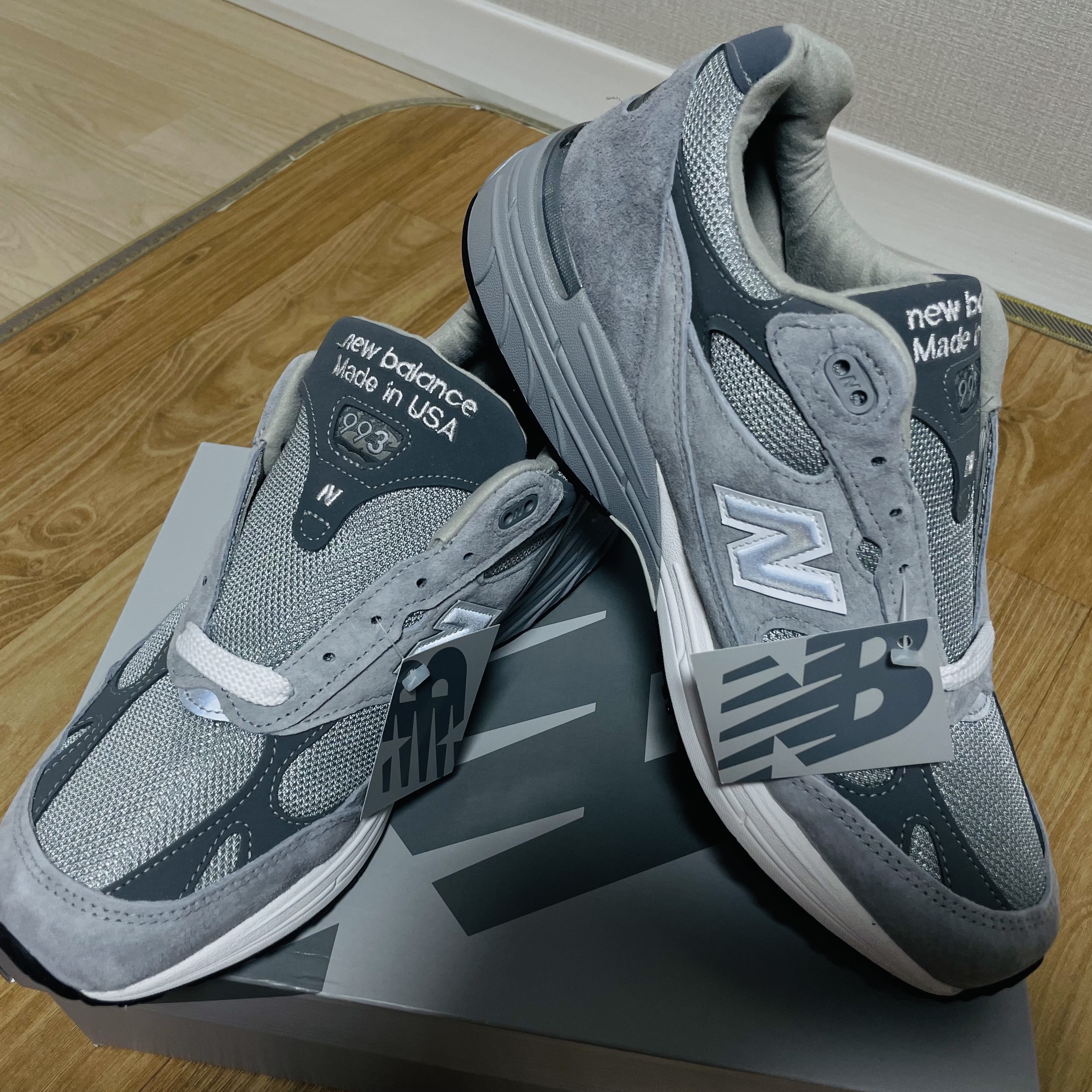 New Balance 993 Made in USA Grey - D Standard 착용 스타일 - 2