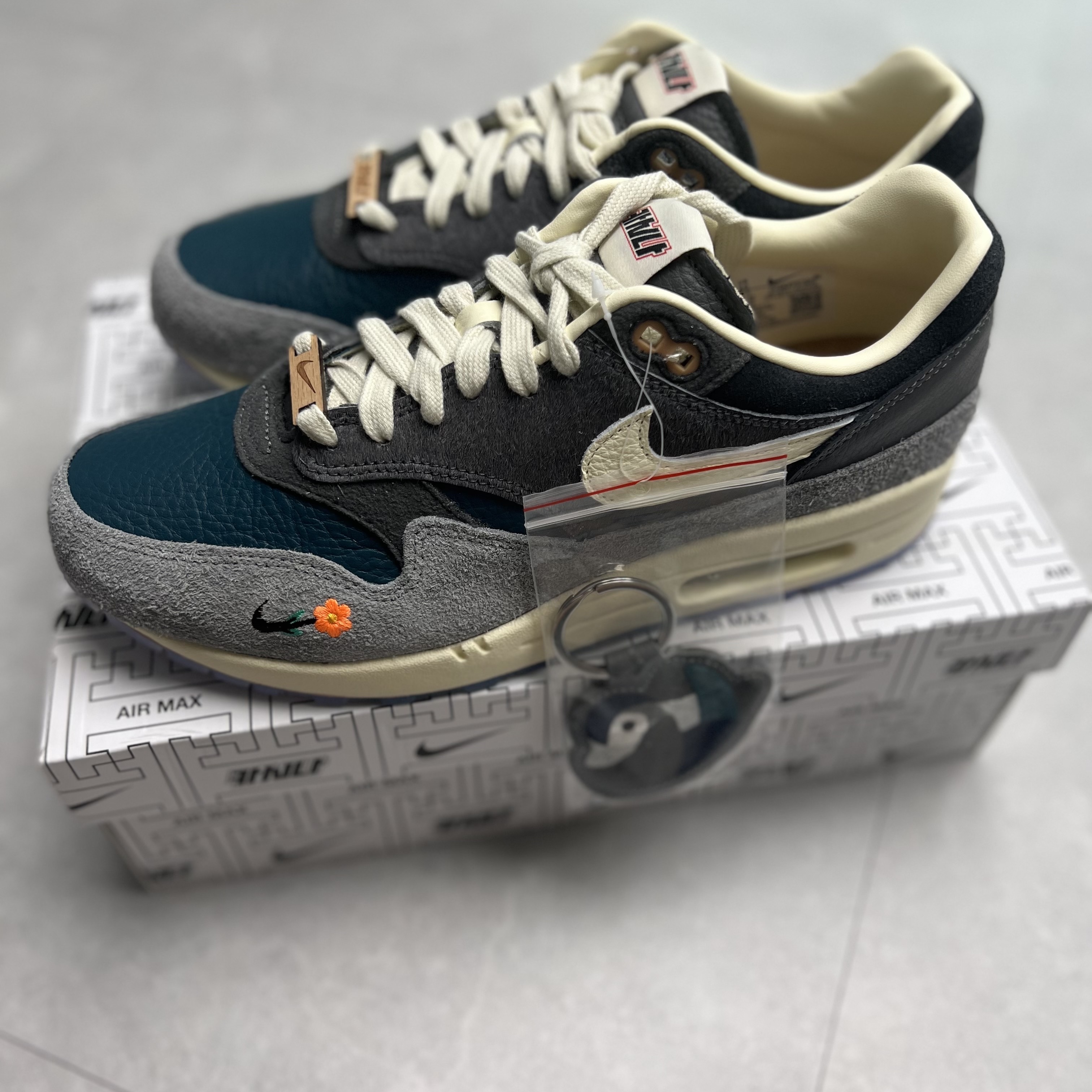Nike x Kasina Air Max 1 SP Won-Ang Particle Grey 착용 스타일 - 2