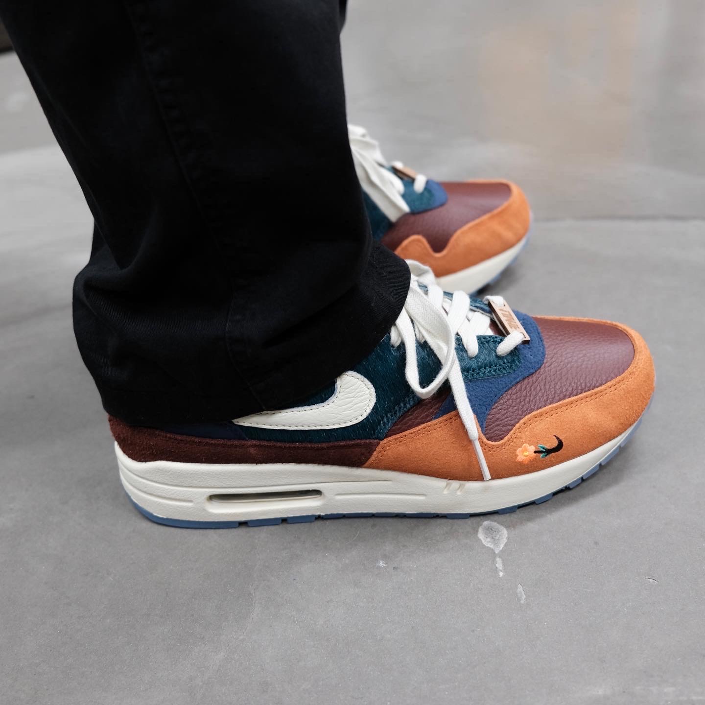 Nike x Kasina Air Max 1 SP Won-Ang Orange 착용 스타일 - 1