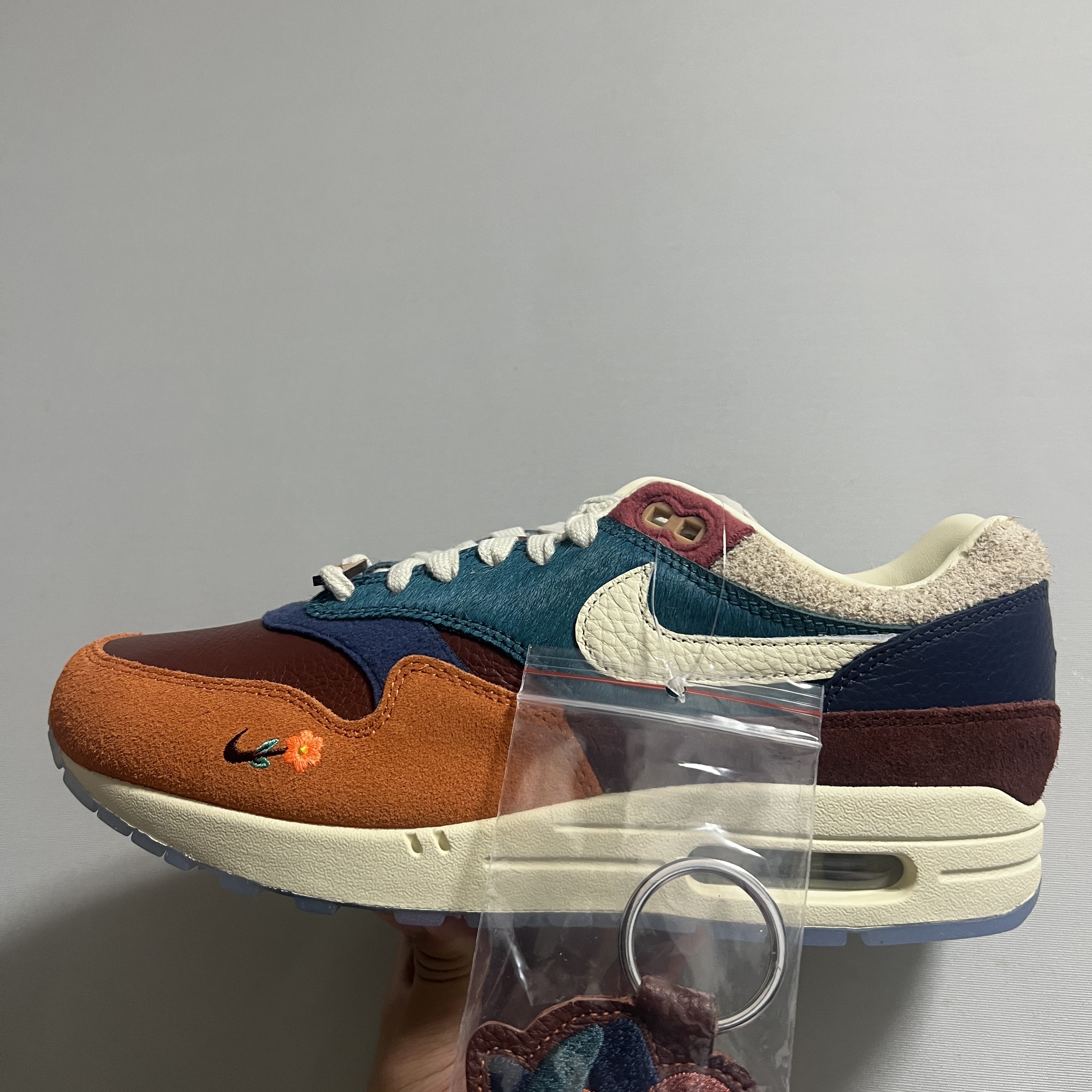 Nike x Kasina Air Max 1 SP Won-Ang Orange 착용 스타일