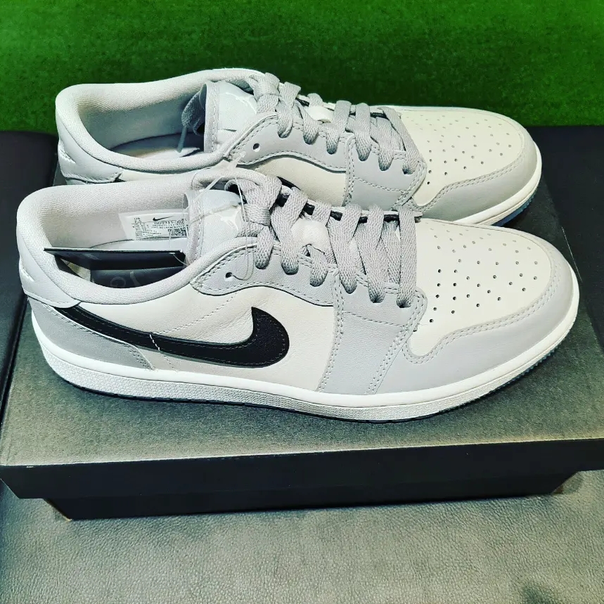Jordan 1 Low Golf Wolf Grey 착용 스타일 - 1