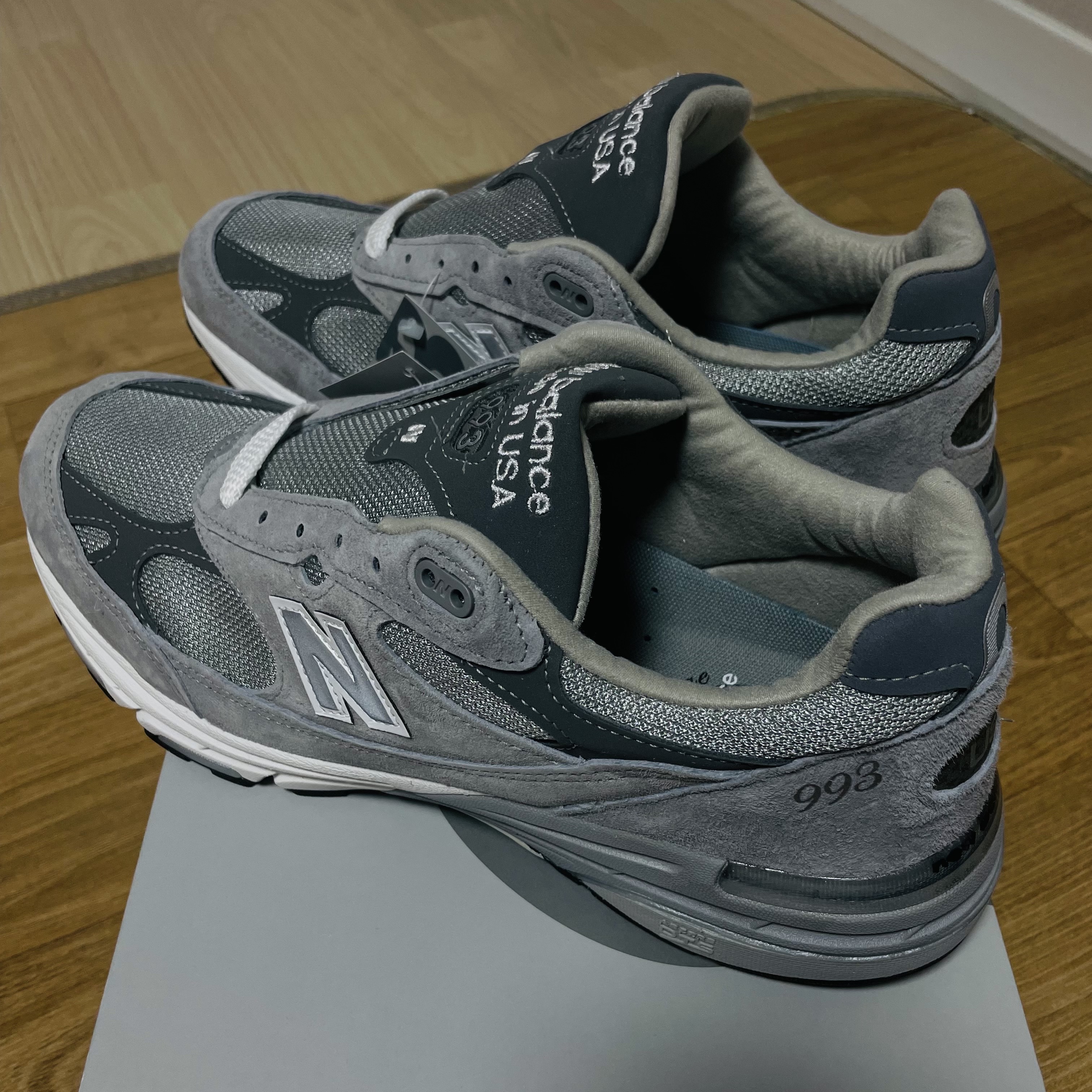 New Balance 993 Made in USA Grey - D Standard 착용 스타일 - 1