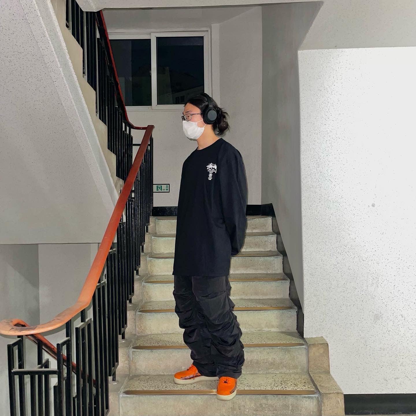 Nike Air Force 1 Low '07 Orange Skeleton 착용 스타일 - 2