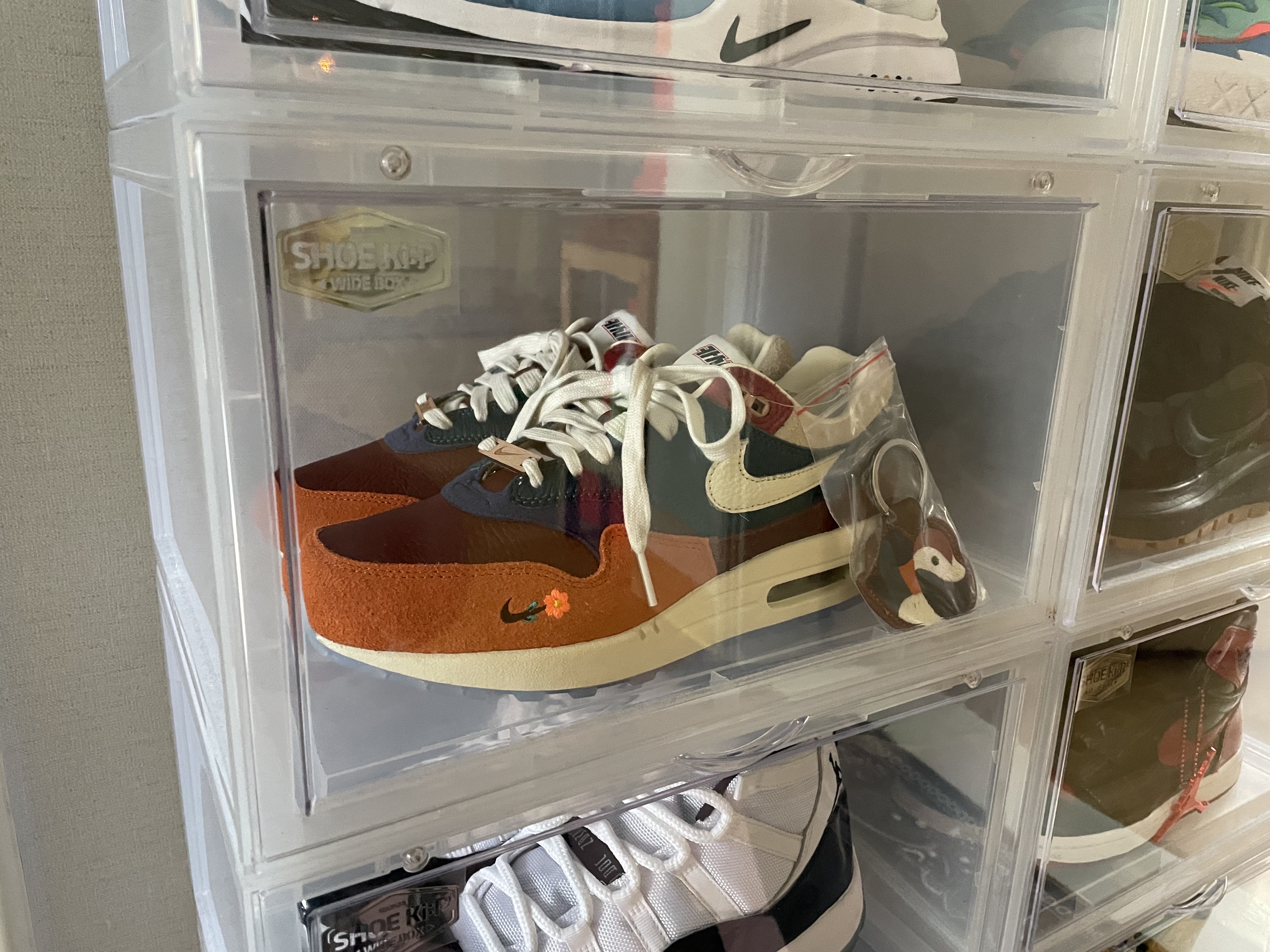 Nike x Kasina Air Max 1 SP Won-Ang Orange, Nike x Hello Kitty Air Presto University Blue 착용 스타일 - 5