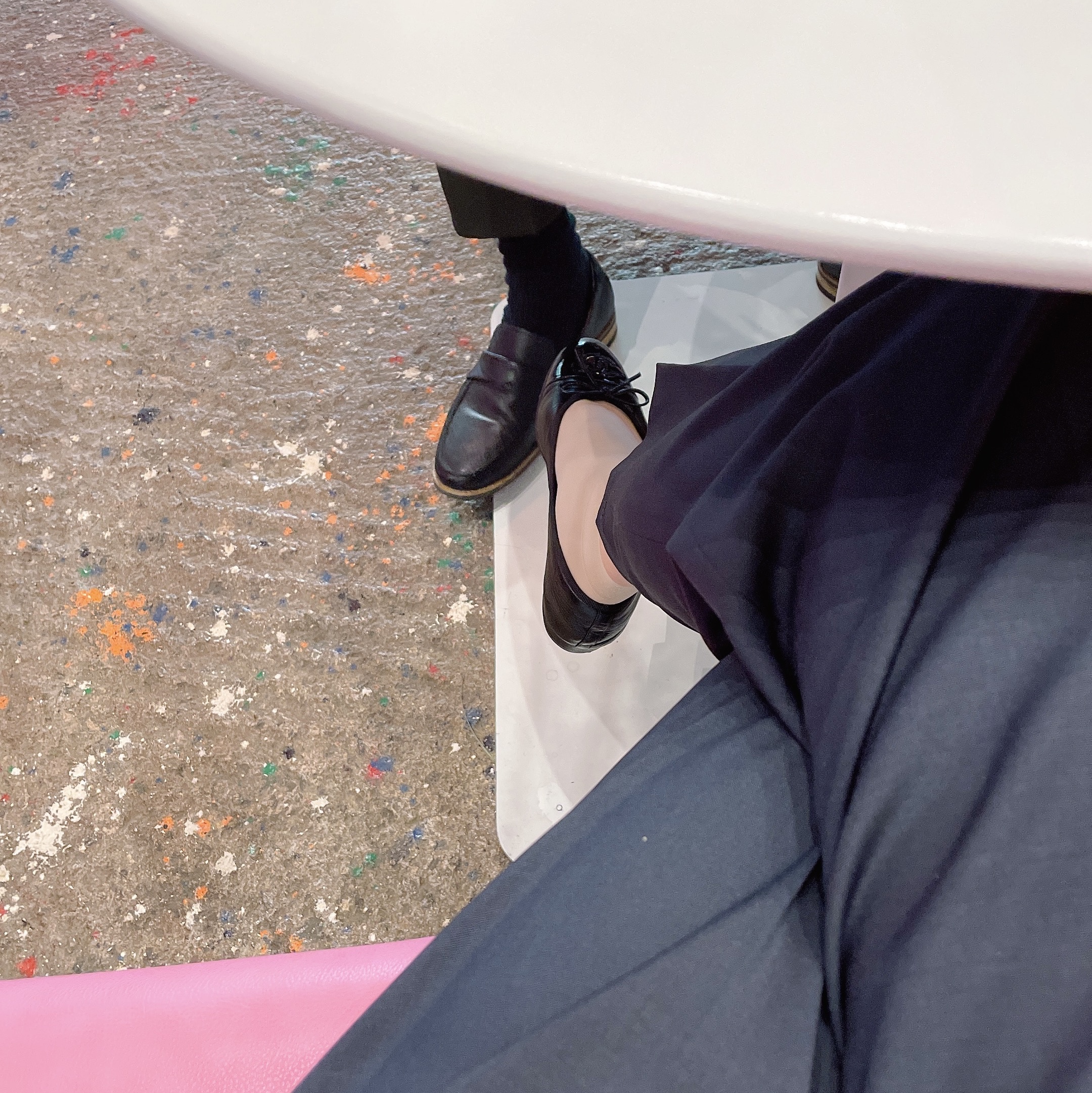 (W) Chanel Ballerina Flat Lambskin Patent Calfskin & Black 착용 스타일 - 2