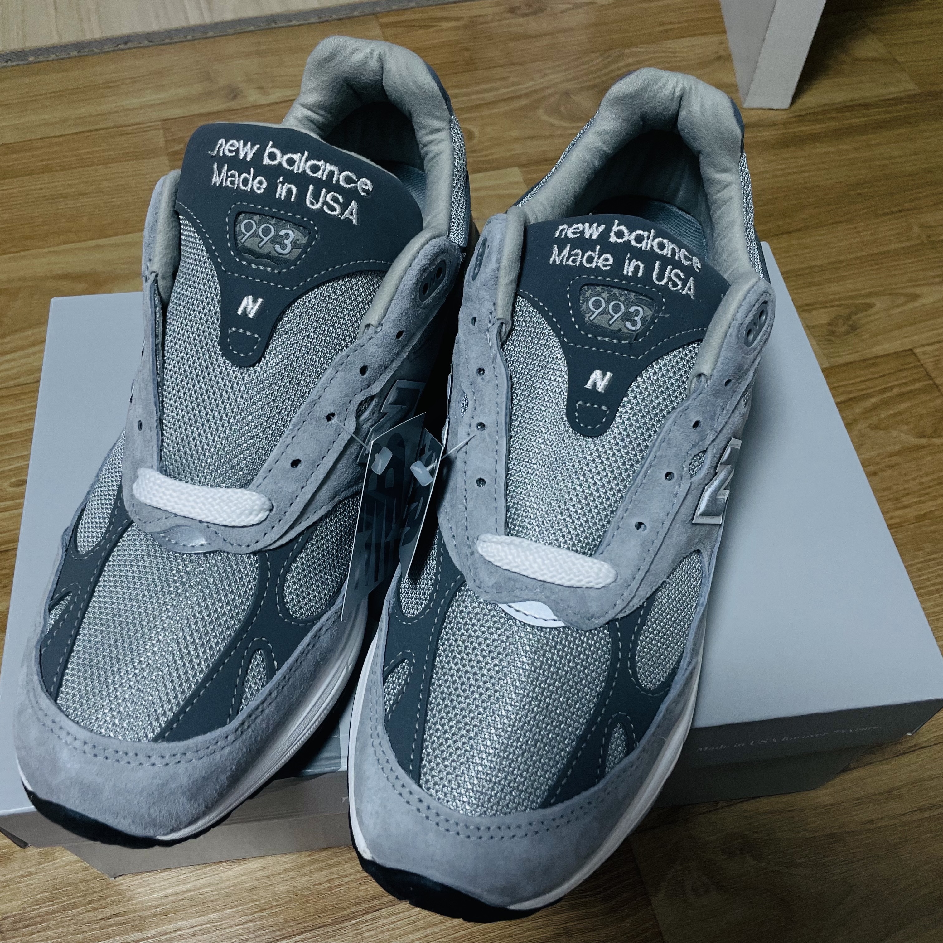 New Balance 993 Made in USA Grey - D Standard 착용 스타일 - 3