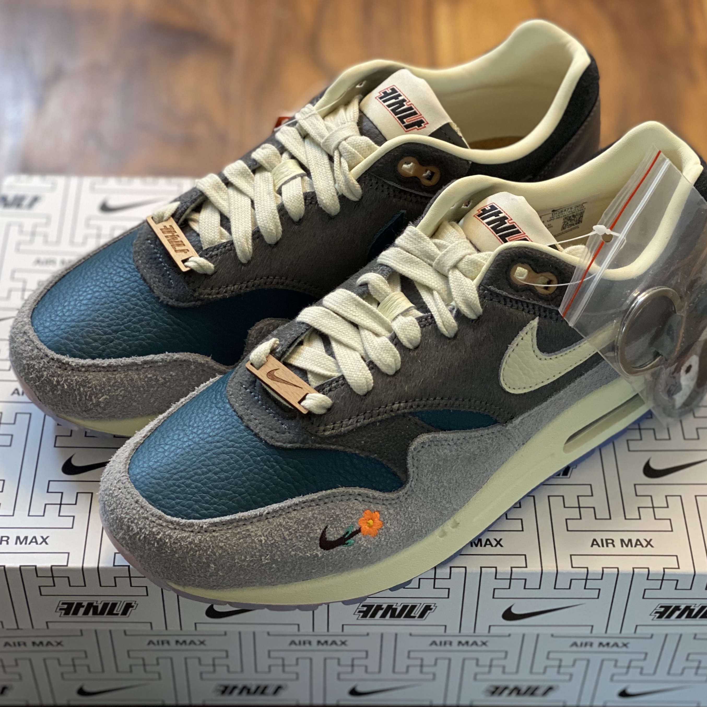 Nike x Kasina Air Max 1 SP Won-Ang Particle Grey 착용 스타일 - 1