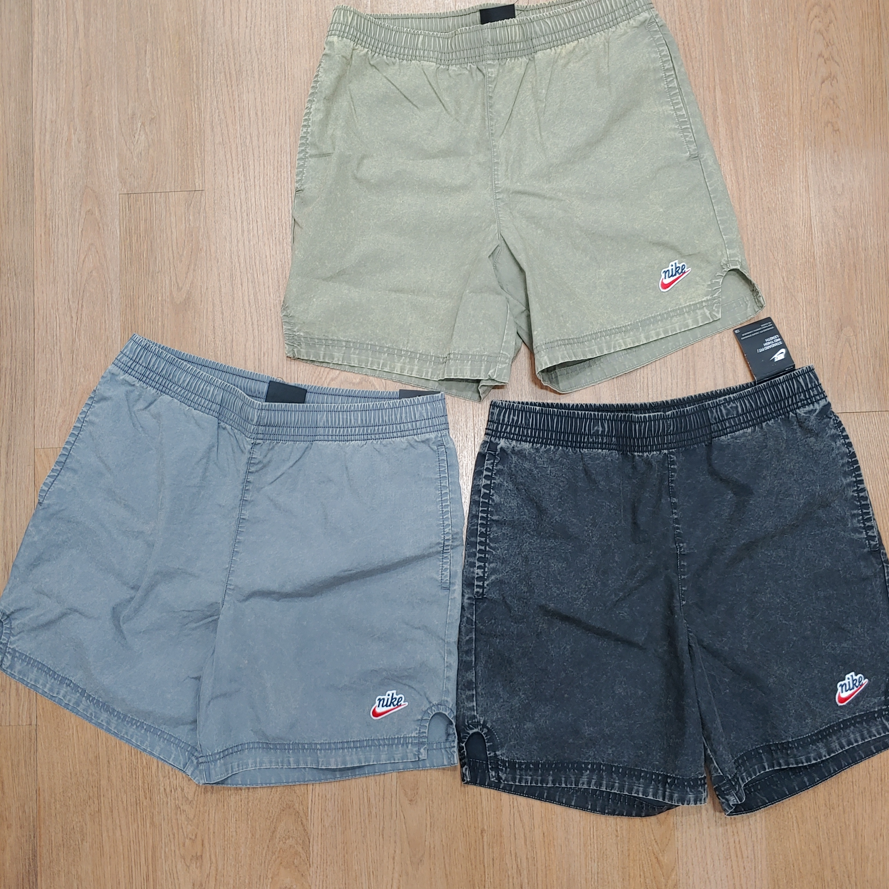 Nike Heritage Washed Woven Shorts Light Army - US/EU, Nike Heritage Washed Woven Shorts Black - US/EU 착용 스타일