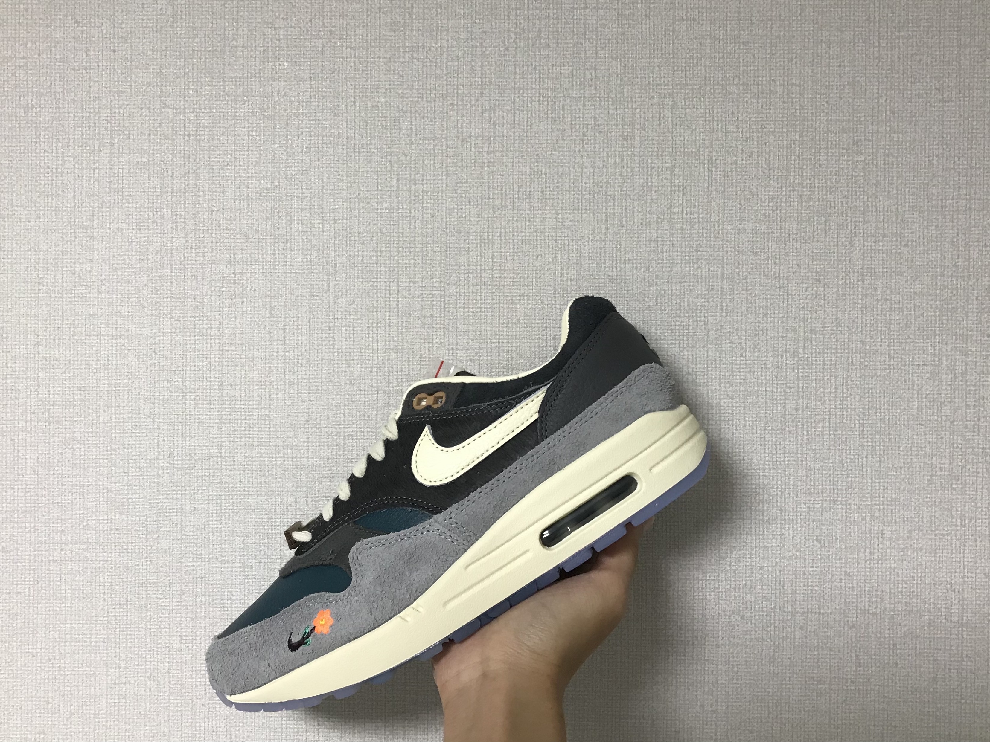 Nike x Kasina Air Max 1 SP Won-Ang Particle Grey 착용 스타일 - 2