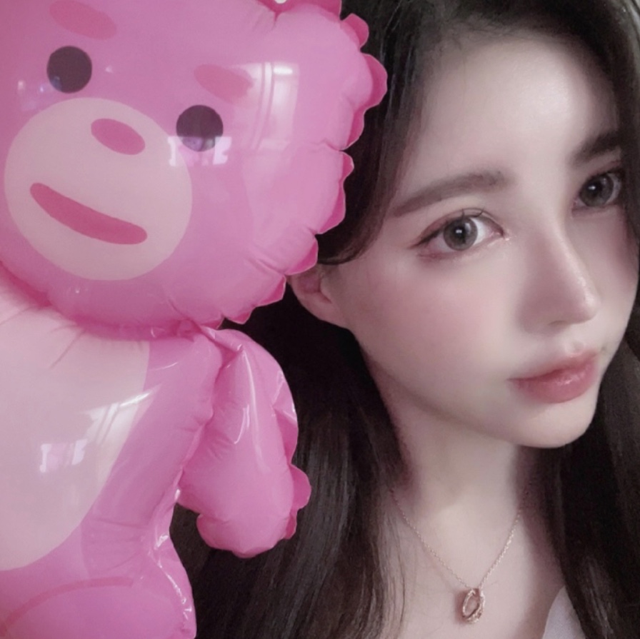 chichi🪞님의 스타일