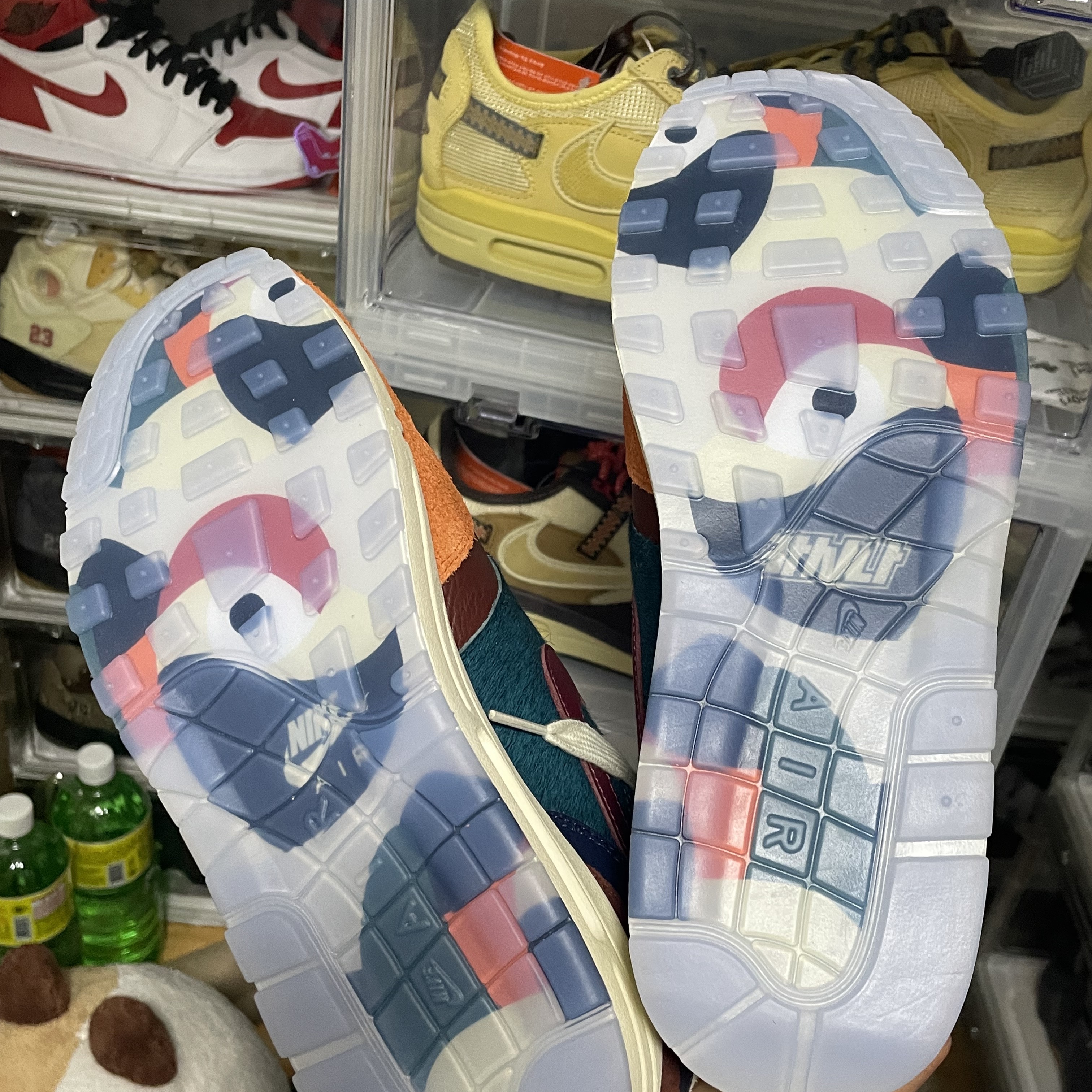 Nike x Sacai VaporWaffle Royal Fuchsia, Nike x Kasina Air Max 1 SP Won-Ang Orange 착용 스타일 - 4