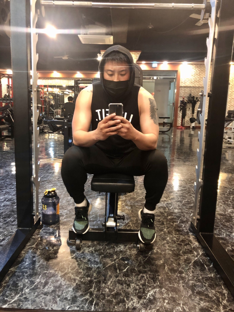 KREAM 프로필 이미지