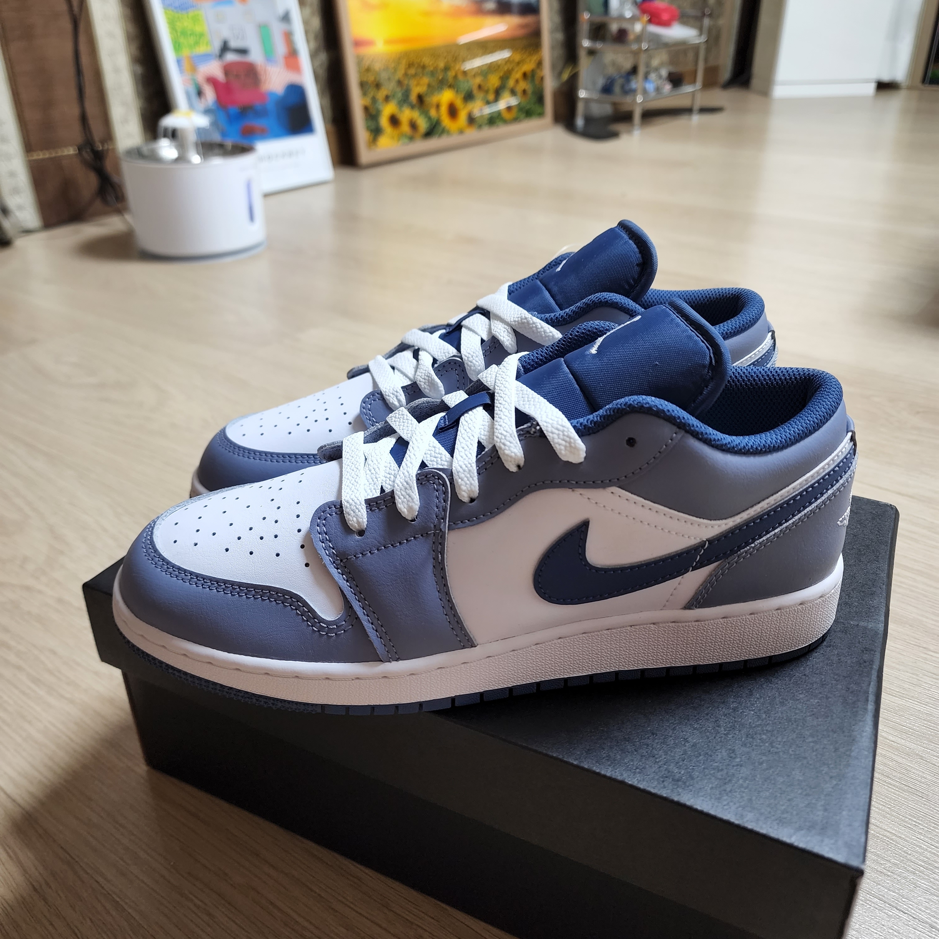 (GS) Jordan 1 Low SE Ashen Slate and Mystic Navy 착용 스타일 - 1