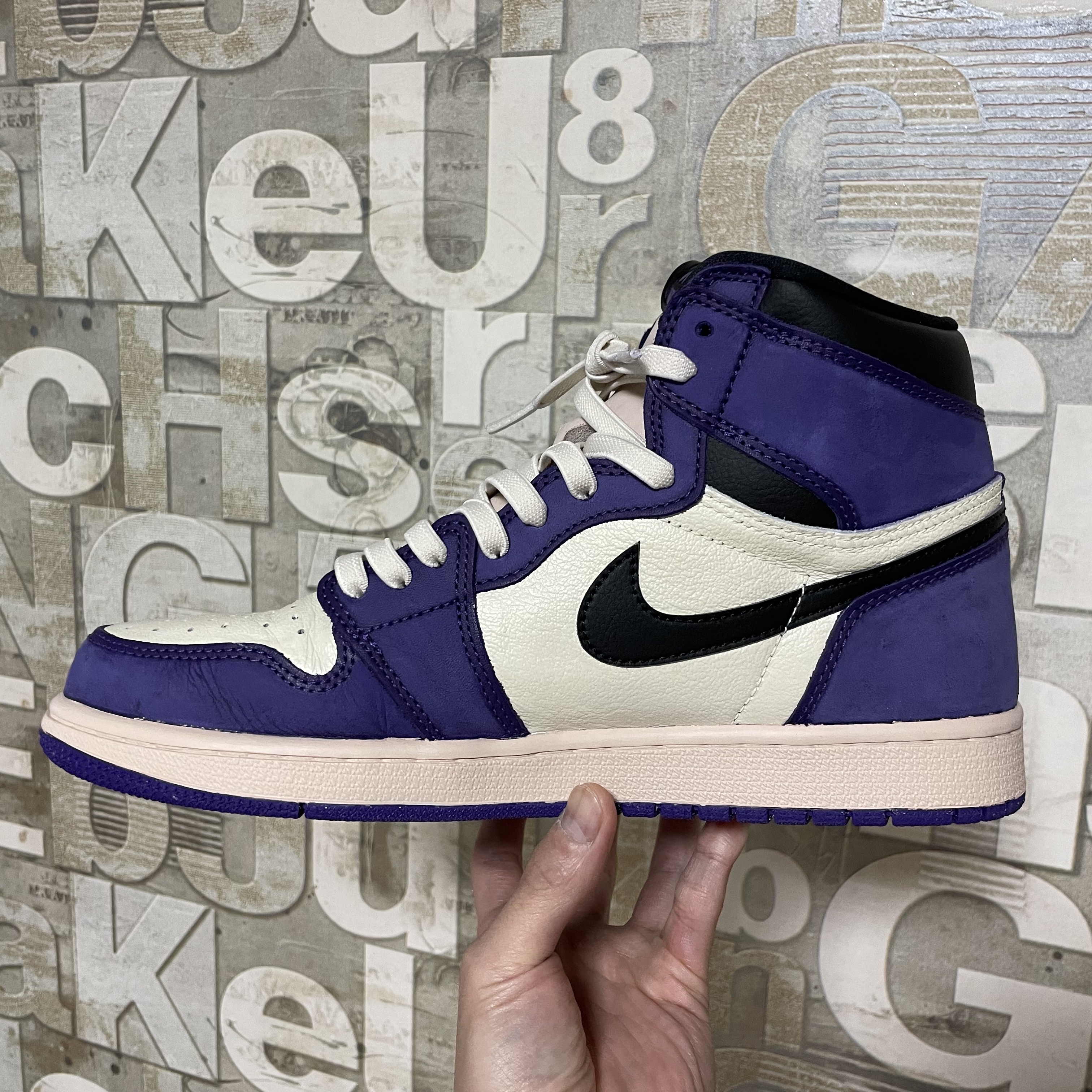 Jordan 1 Retro High OG Court Purple 2020 착용 스타일 - 3