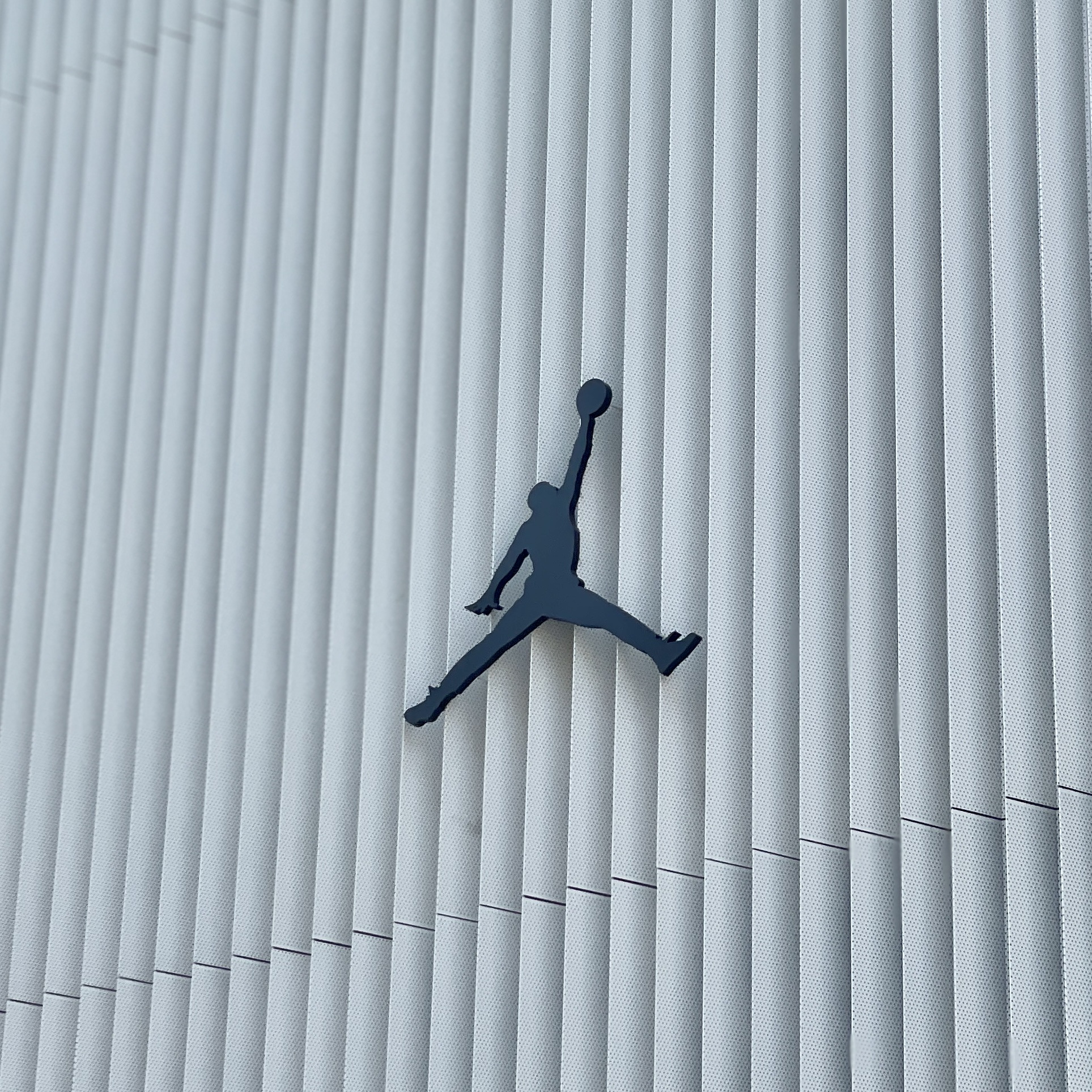 Jordan 1 Mid Light Smoke Grey Anthracite 착용 스타일 - 2