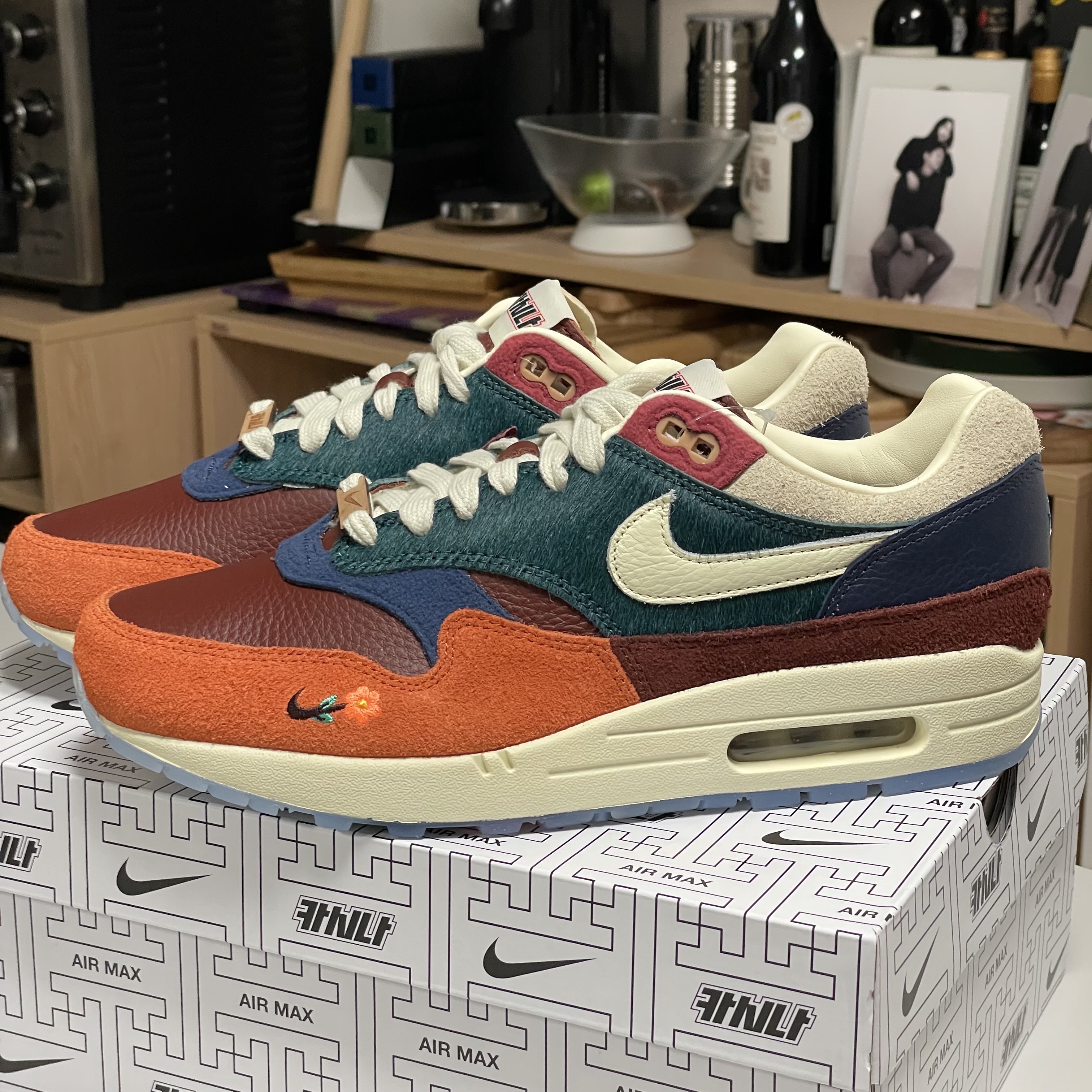 Nike x Kasina Air Max 1 SP Won-Ang Orange 착용 스타일 - 1