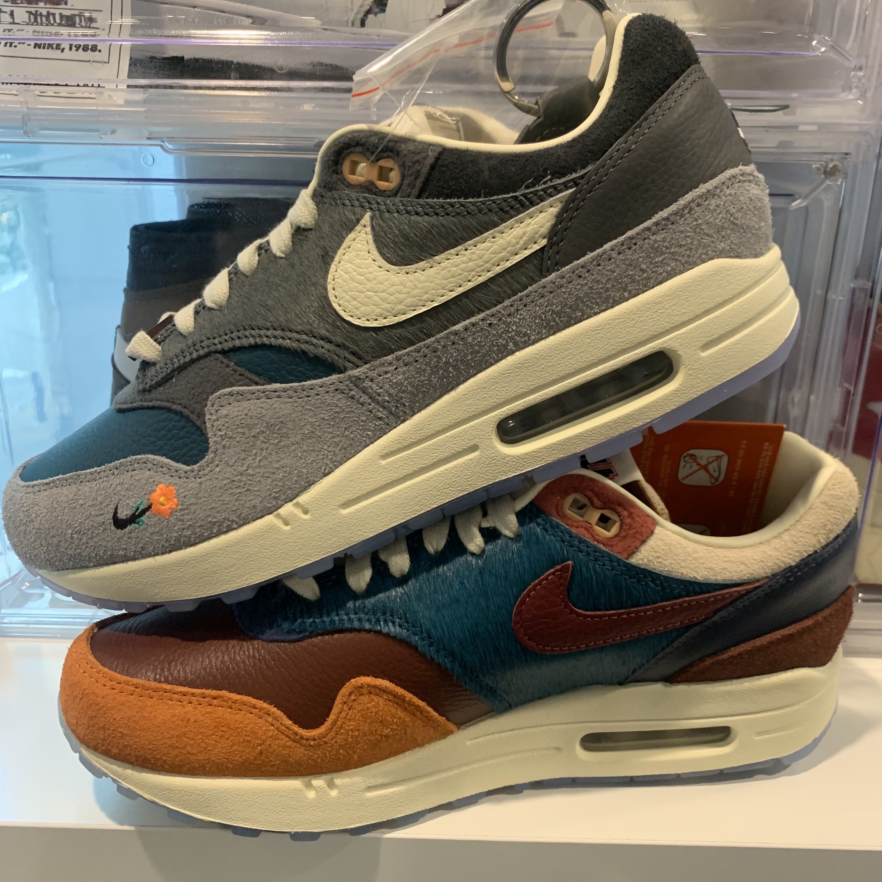 Nike x Kasina Air Max 1 SP Won-Ang Orange, Nike x Kasina Air Max 1 SP Won-Ang Particle Grey 착용 스타일 - 4