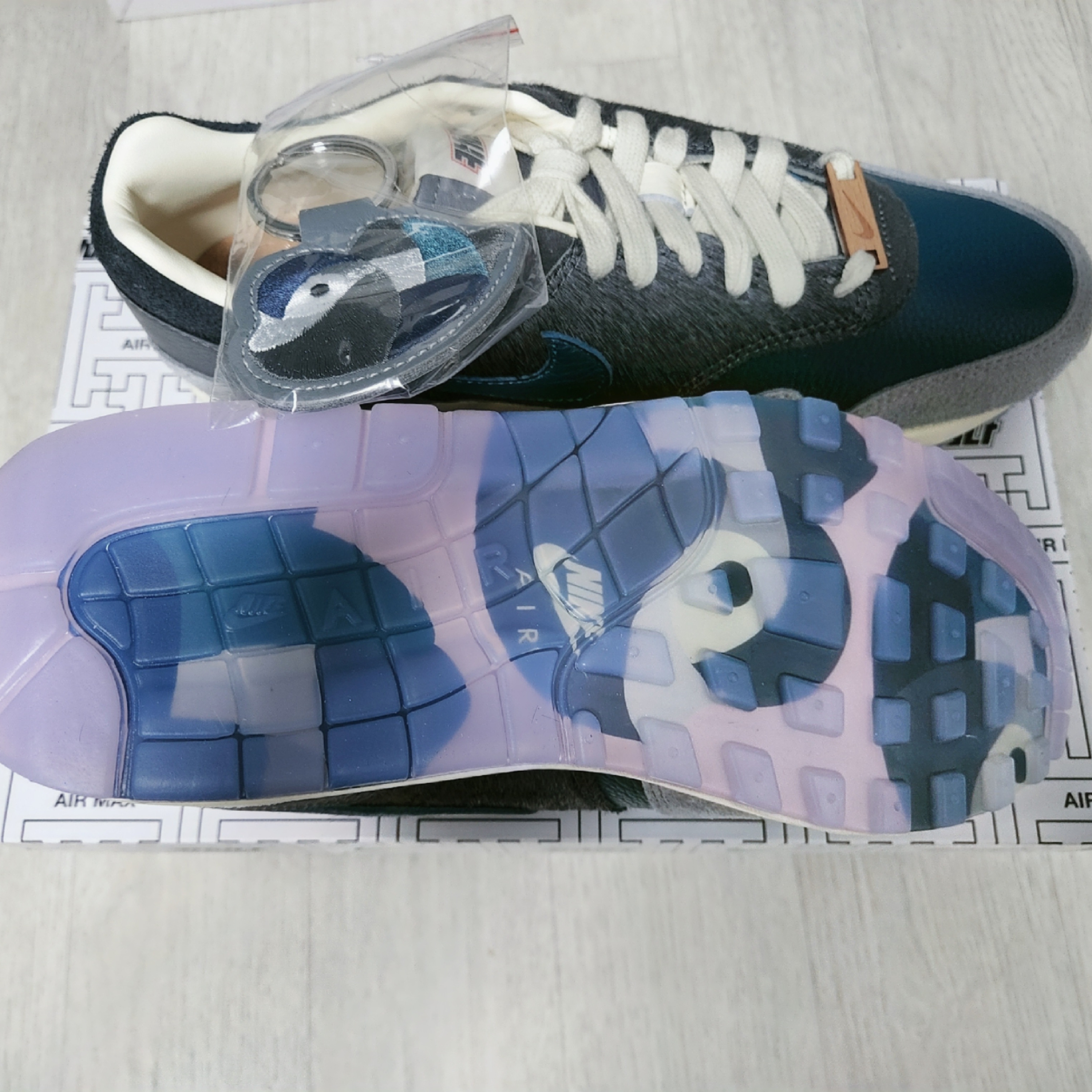 Nike x Kasina Air Max 1 SP Won-Ang Particle Grey 착용 스타일 - 2
