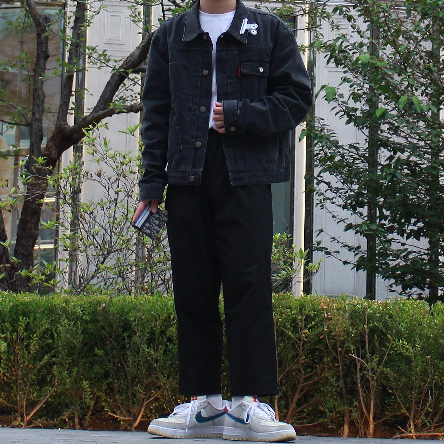 Peaceminusone Denim Jacket #2 Black, Peaceminusone x The Conveni Bulldog Clip Multi 착용 스타일 - 2