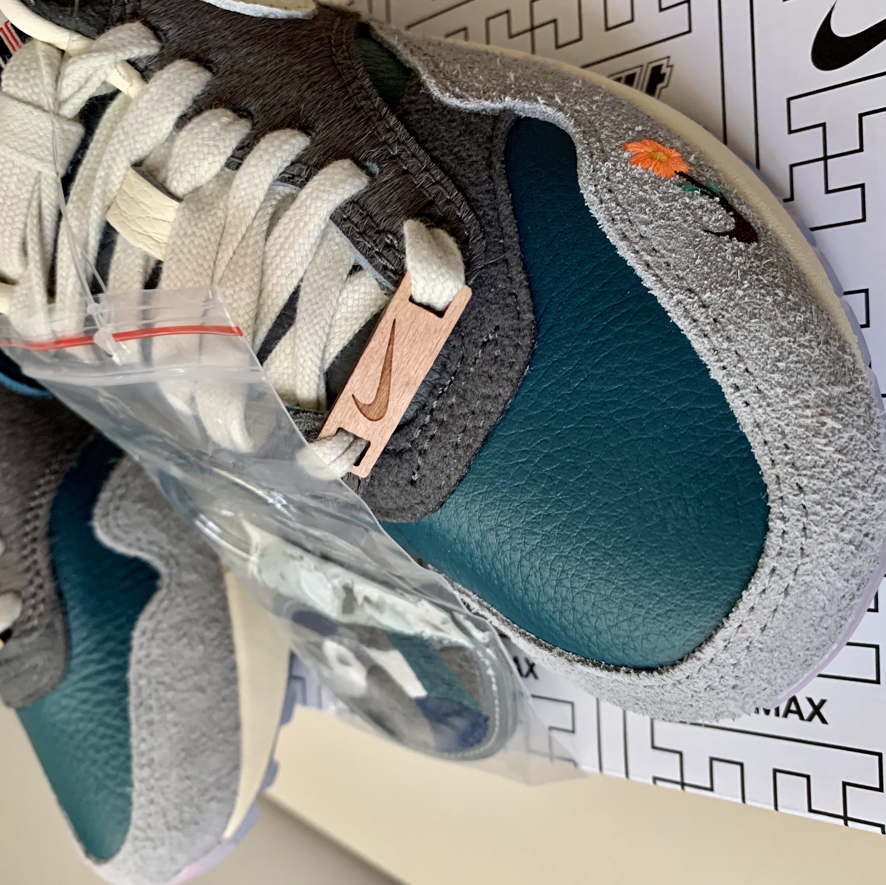 Nike x Kasina Air Max 1 SP Won-Ang Particle Grey 착용 스타일 - 3
