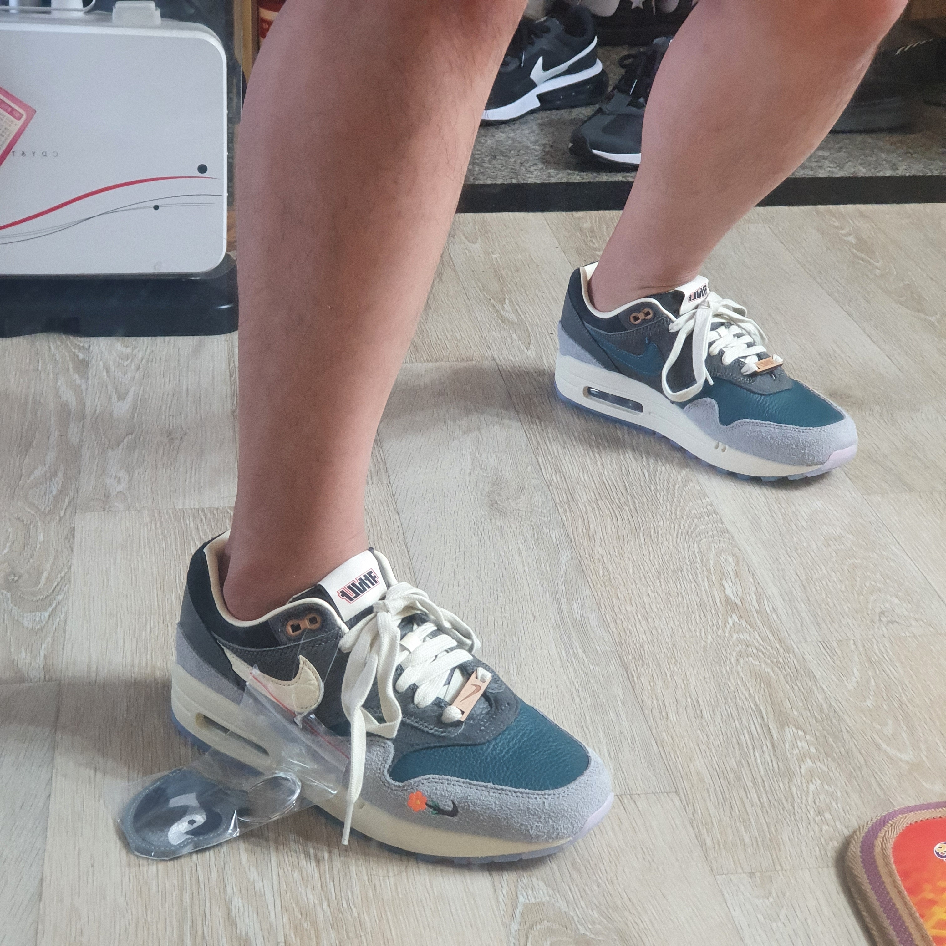 Nike x Kasina Air Max 1 SP Won-Ang Particle Grey 착용 스타일 - 2