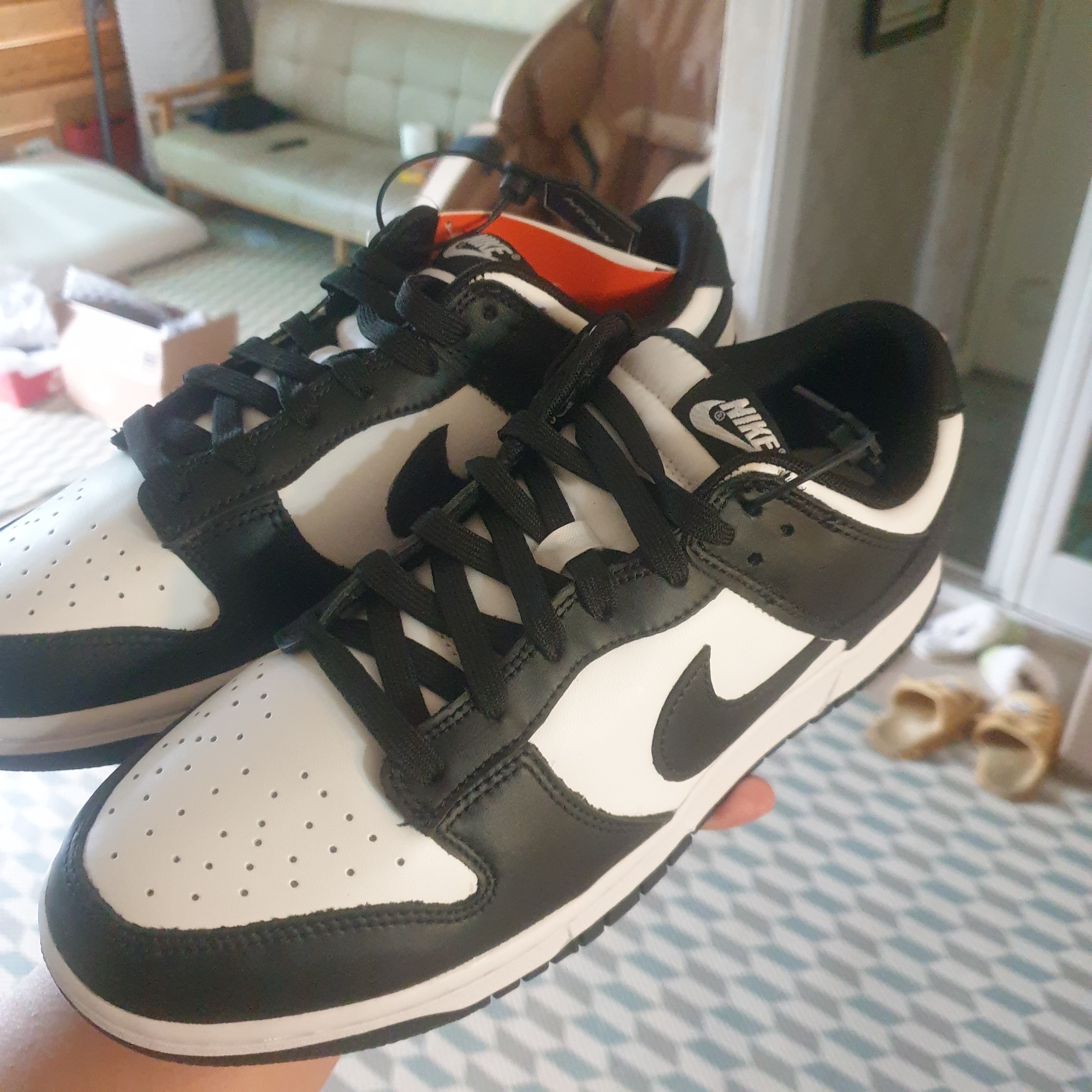 Nike Dunk Low Retro Black 착용 스타일