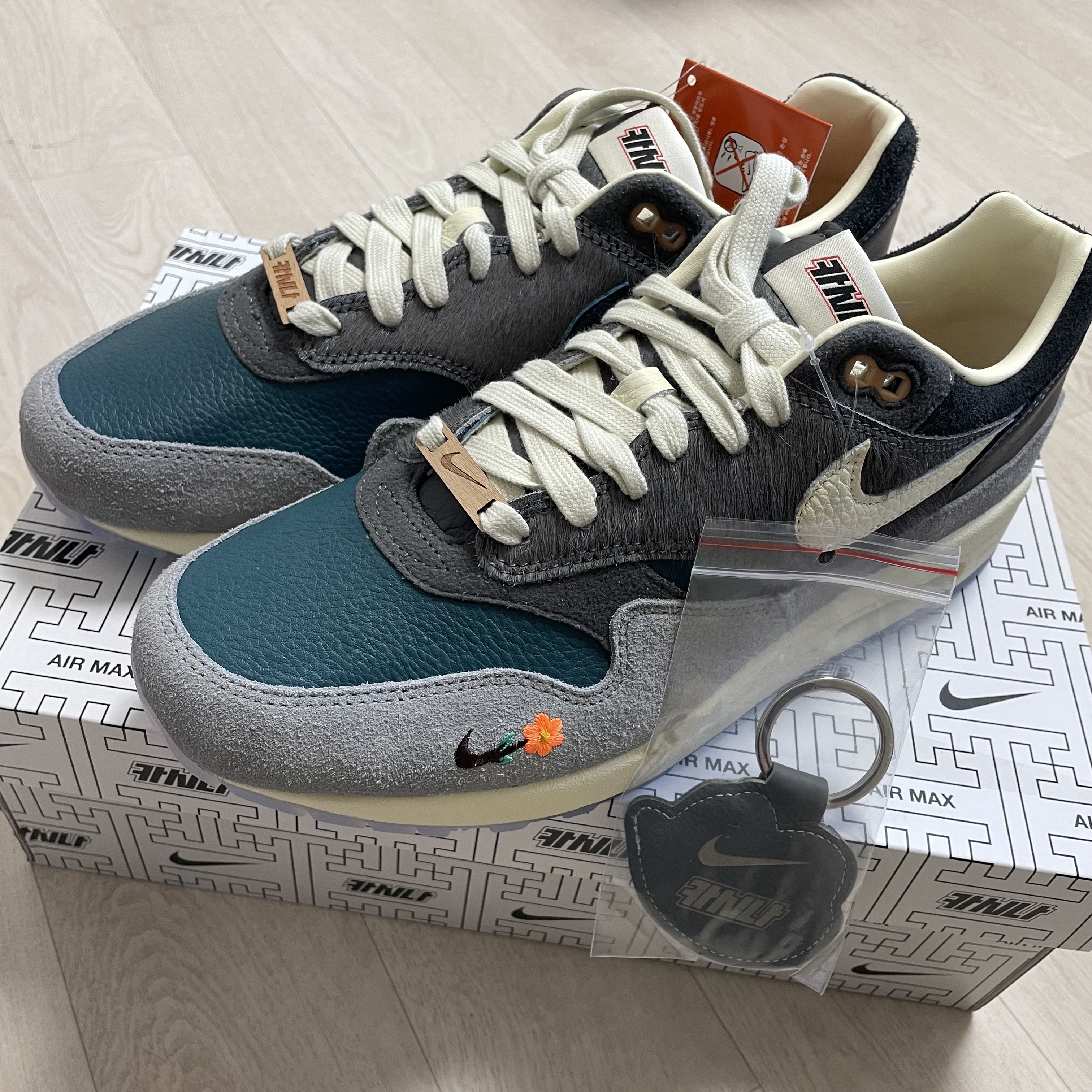 Nike x Kasina Air Max 1 SP Won-Ang Particle Grey 착용 스타일