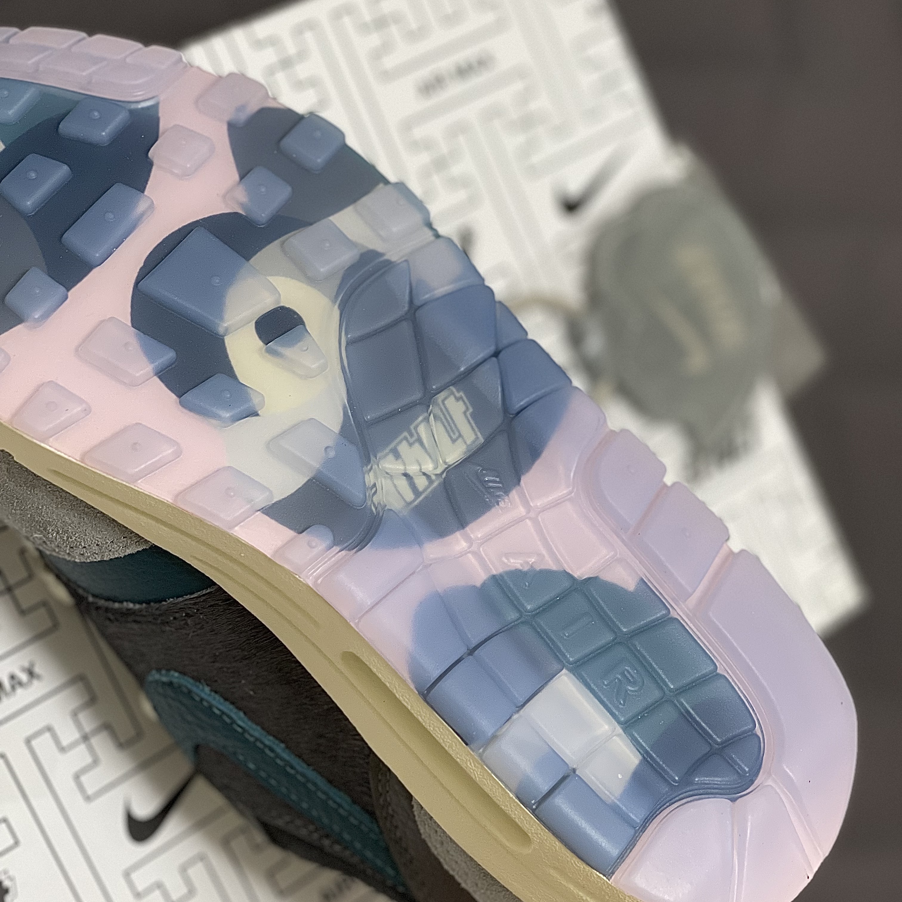 Nike x Kasina Air Max 1 SP Won-Ang Particle Grey 착용 스타일 - 4