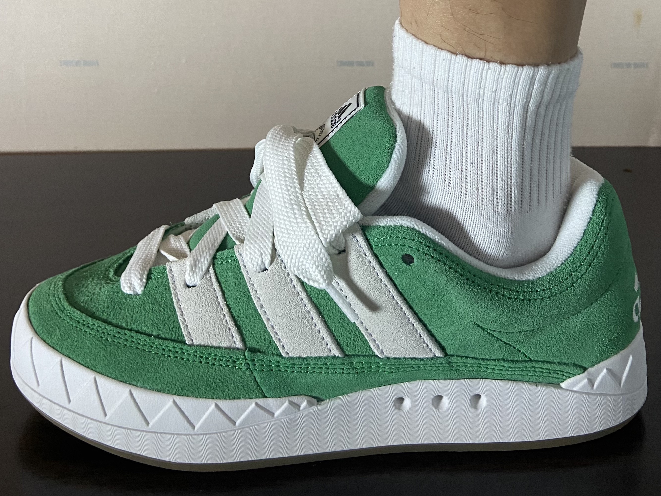 Adidas Adimatic Green 착용 스타일