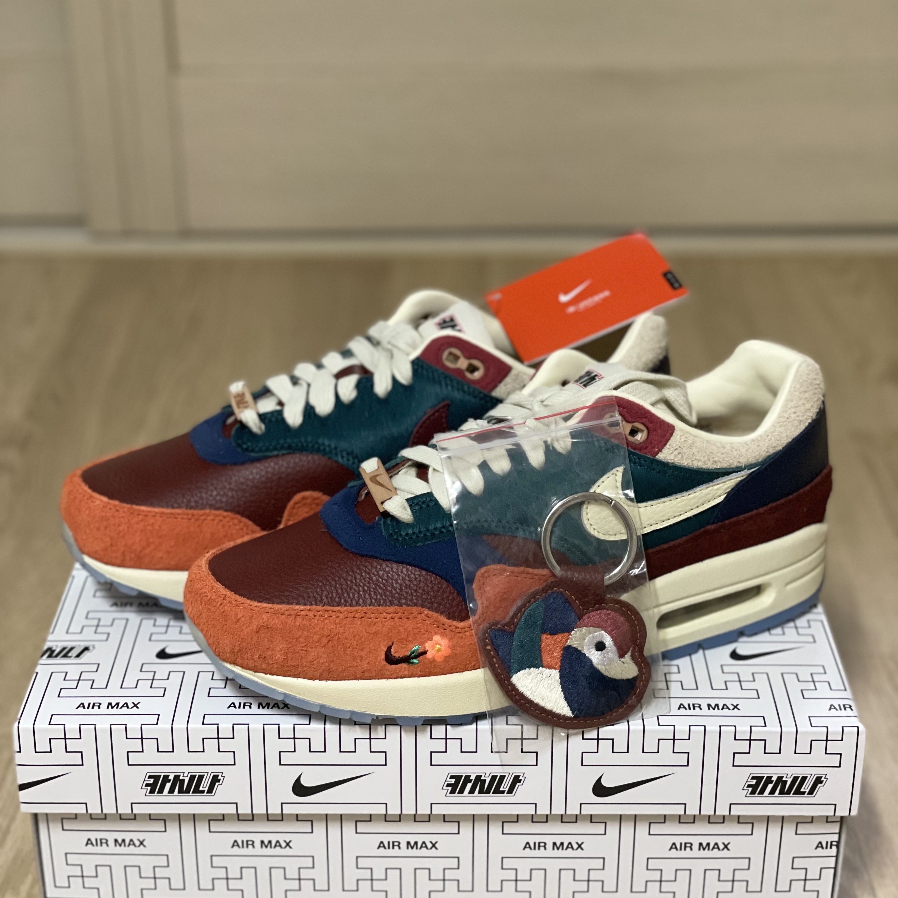Nike x Kasina Air Max 1 SP Won-Ang Orange 착용 스타일 - 1