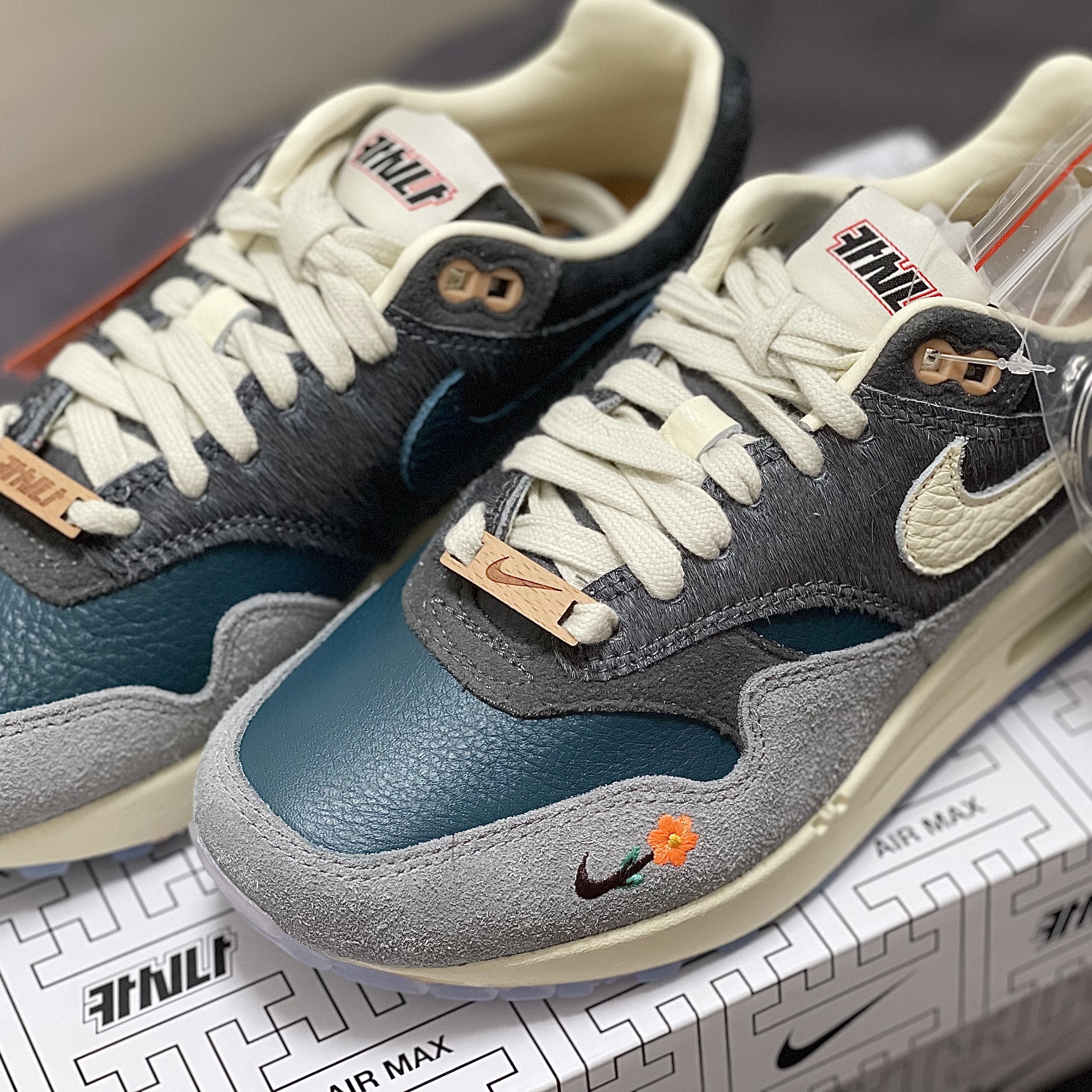 Nike x Kasina Air Max 1 SP Won-Ang Particle Grey 착용 스타일 - 1