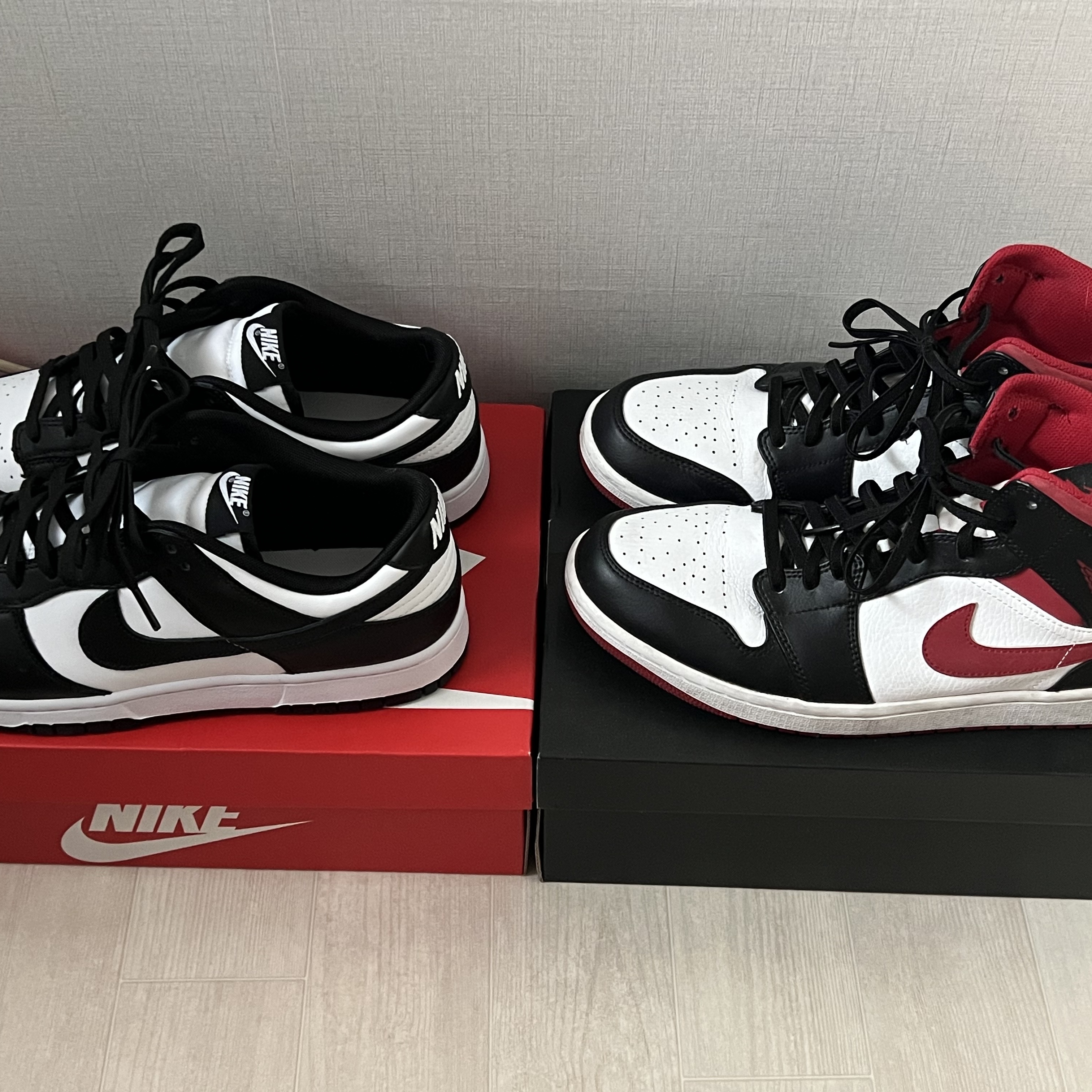 Nike Dunk Low Retro Black, Jordan 1 Mid Gym Red Black White 착용 스타일