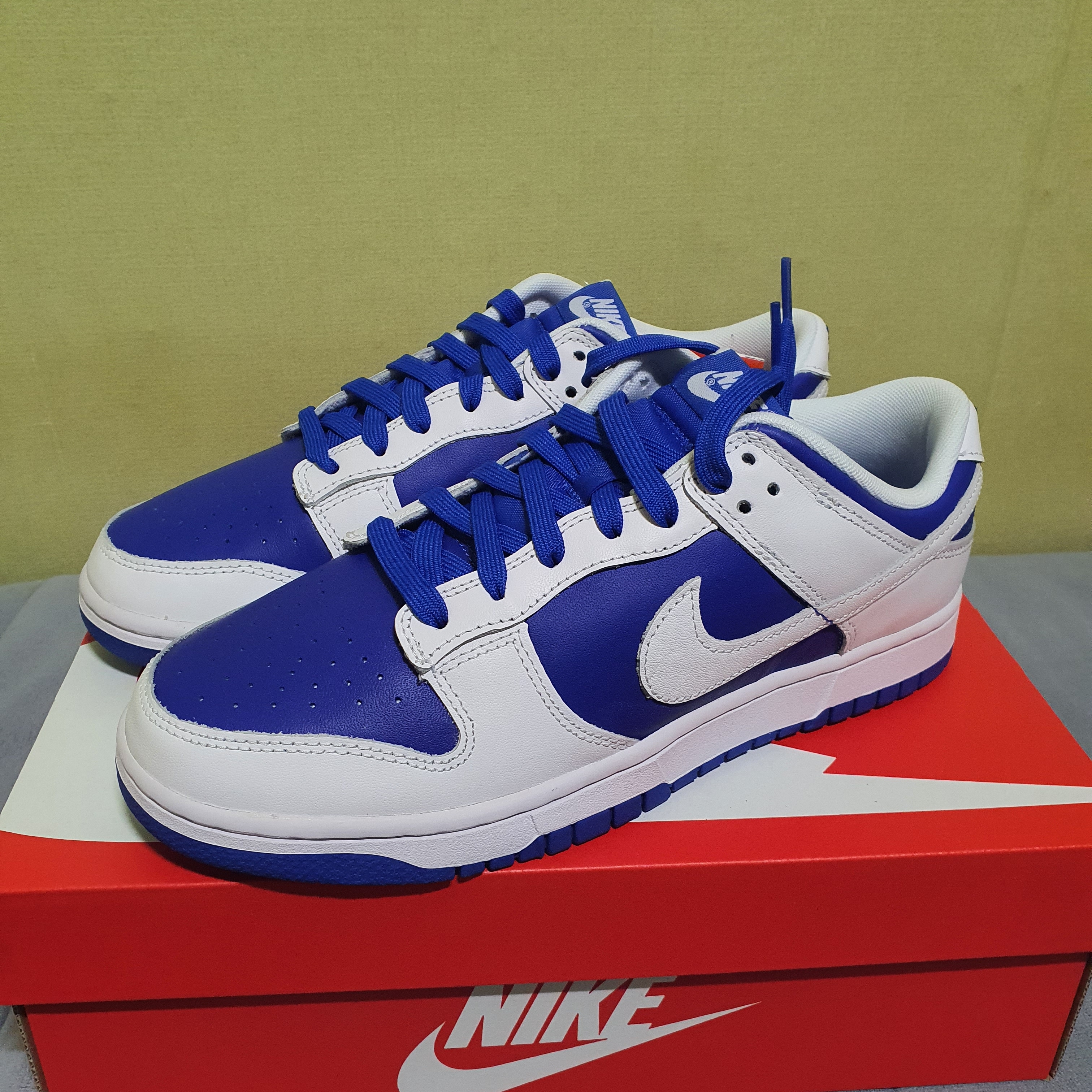 Nike Dunk Low Retro Racer Blue and White 착용 스타일