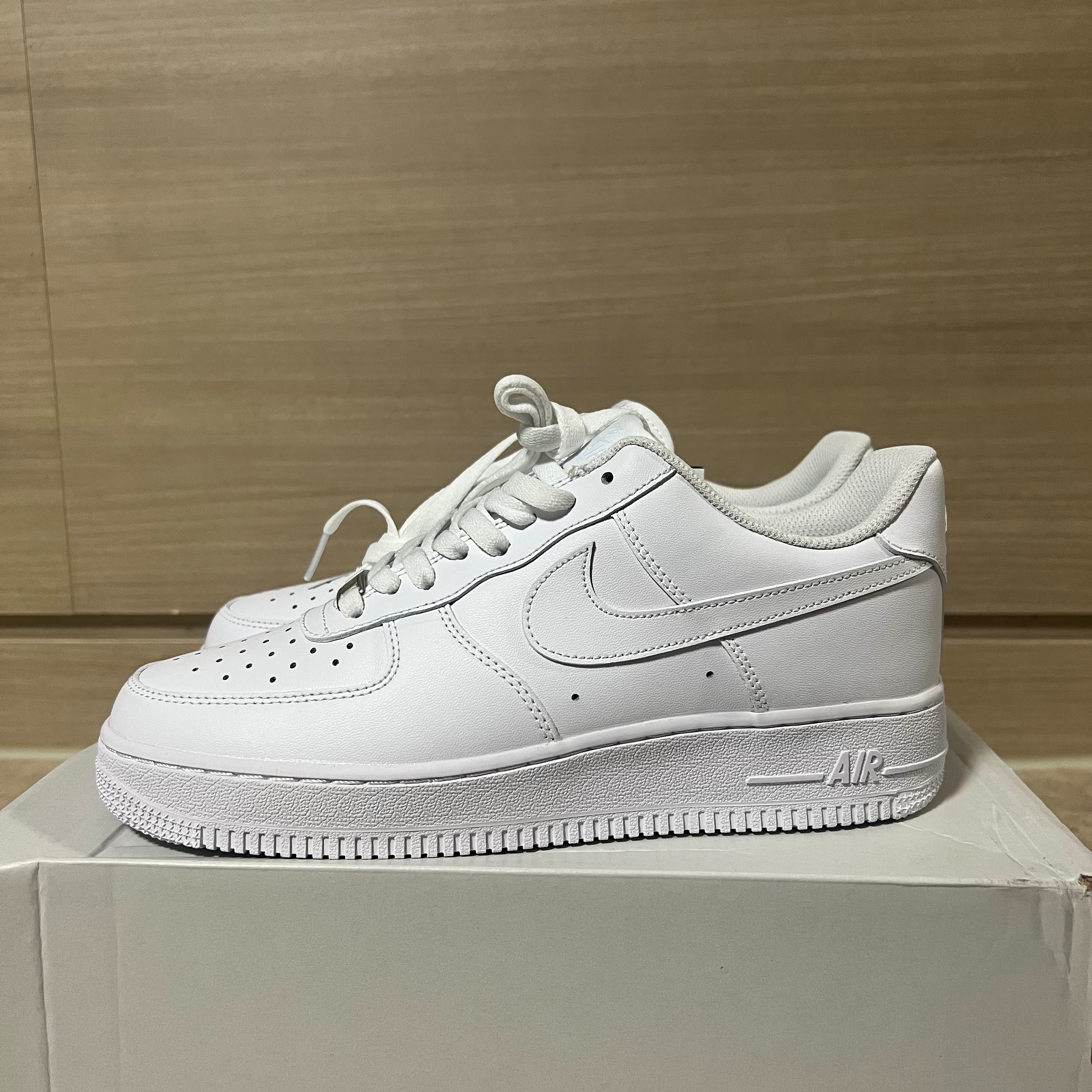 Nike Air Force 1 '07 Low White 착용 스타일 - 2