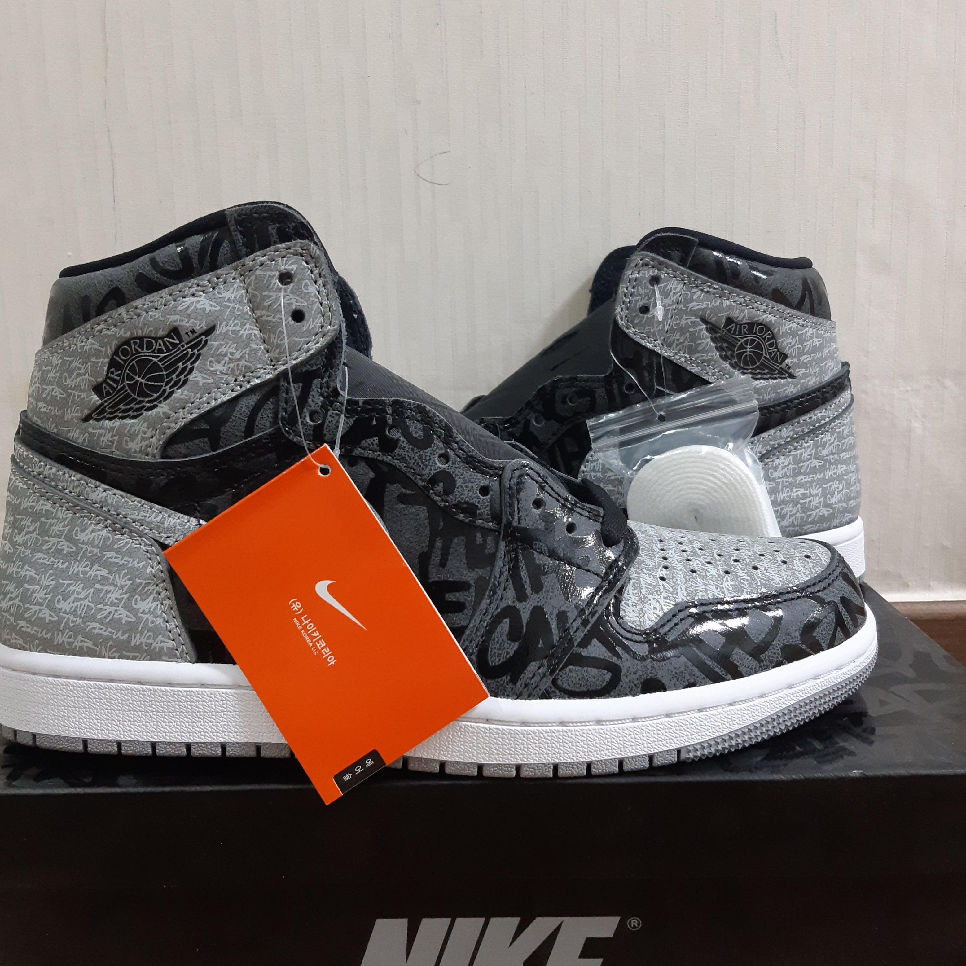 Jordan 1 Retro High OG Rebellionaire 착용 스타일