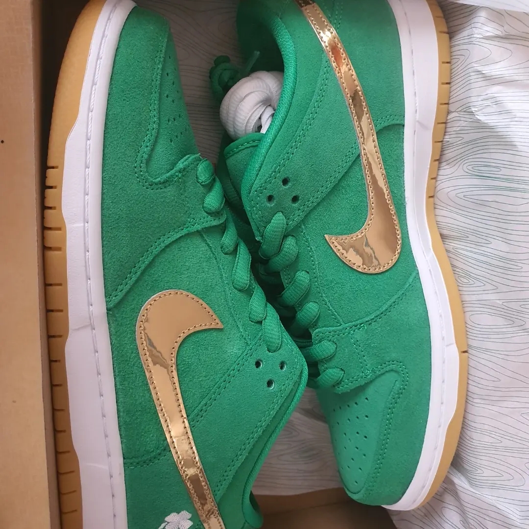 Nike SB Dunk Low Pro Shamrock 착용 스타일 - 3