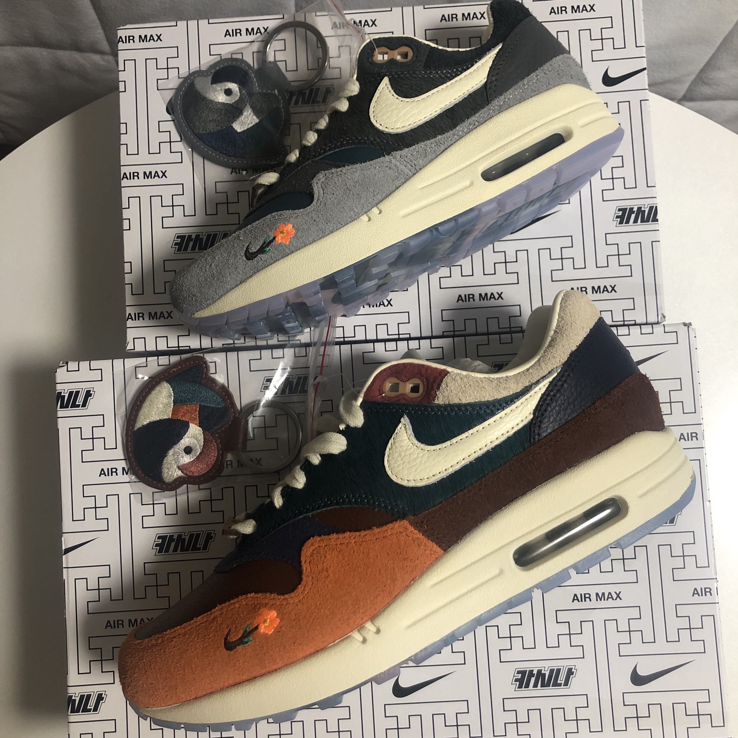 Nike x Kasina Air Max 1 SP Won-Ang Orange, Nike x Kasina Air Max 1 SP Won-Ang Particle Grey 착용 스타일