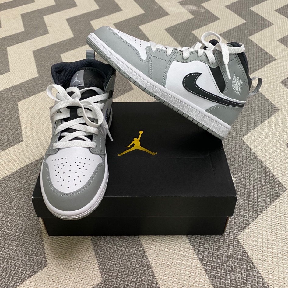 (PS) Jordan 1 Mid Light Smoke Grey Anthracite 착용 스타일