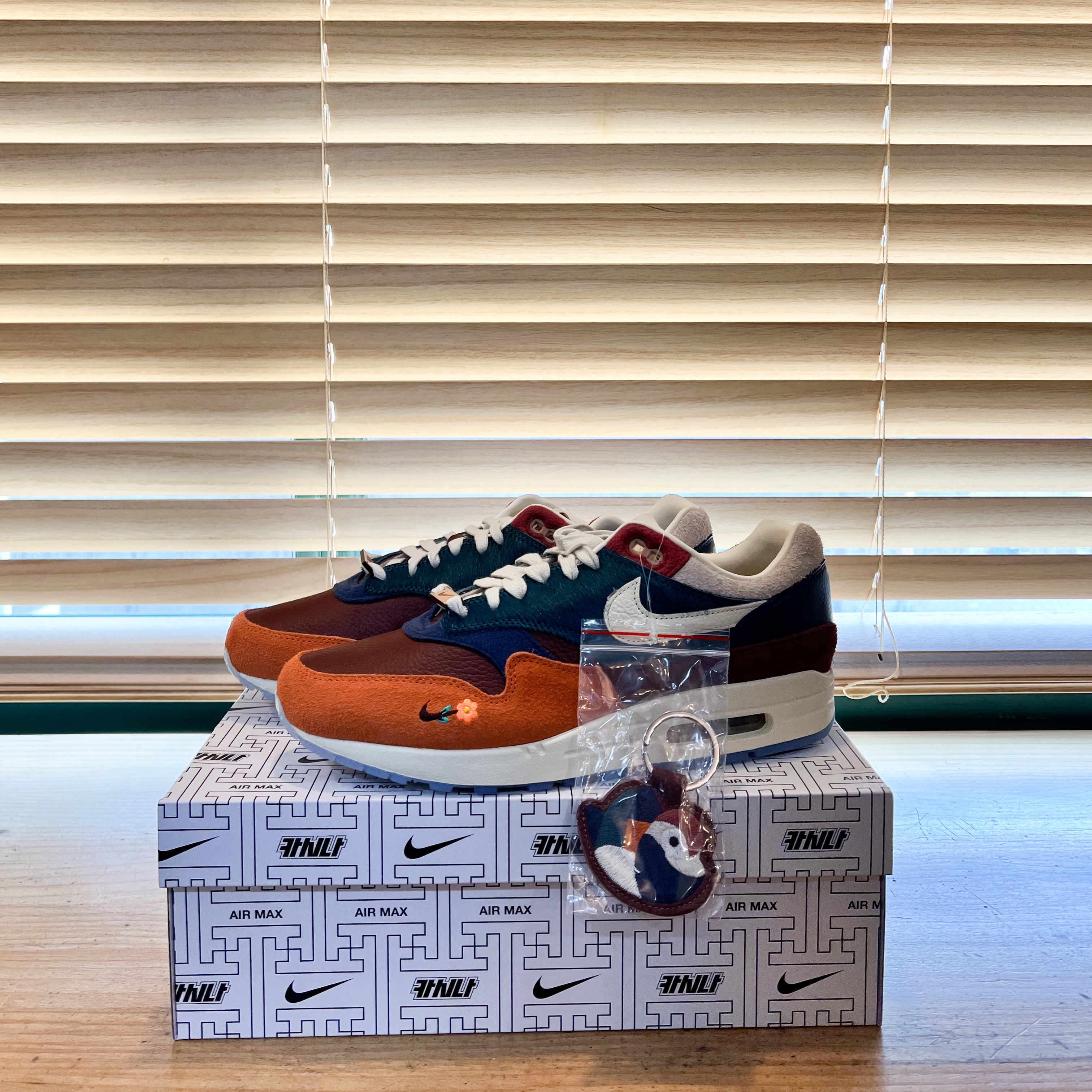 Nike x Kasina Air Max 1 SP Won-Ang Orange 착용 스타일 - 1