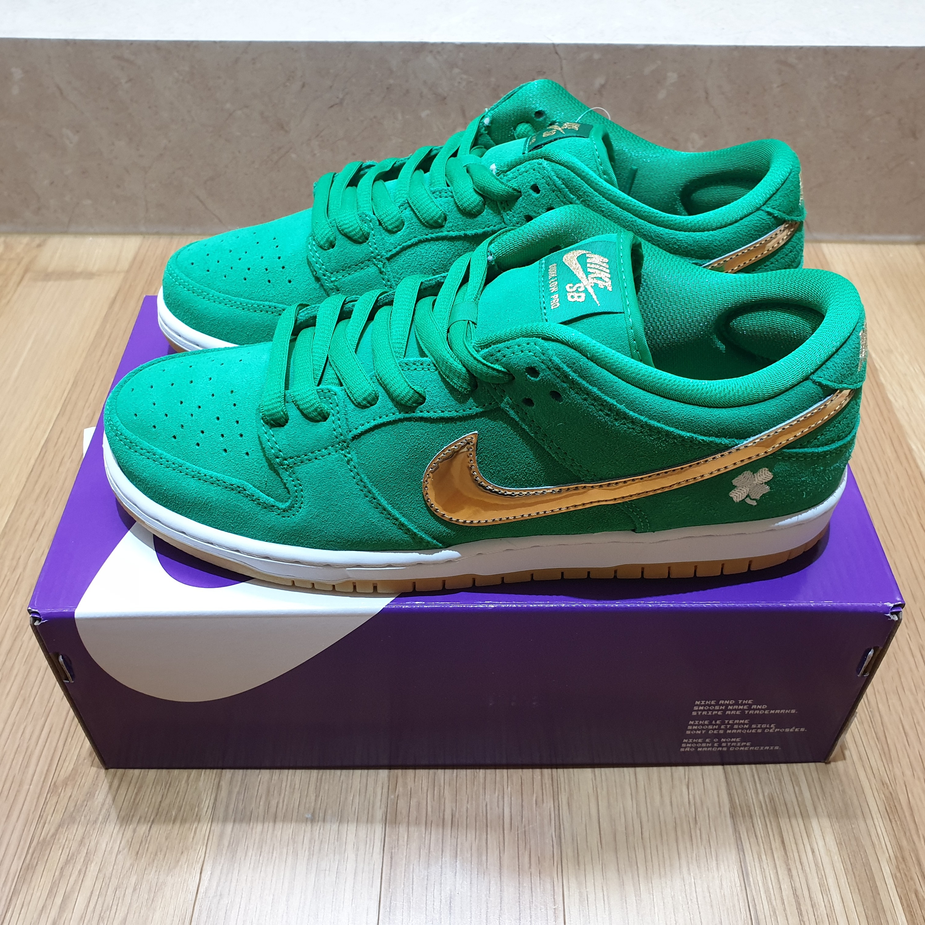 Nike SB Dunk Low Pro Shamrock 착용 스타일 - 4