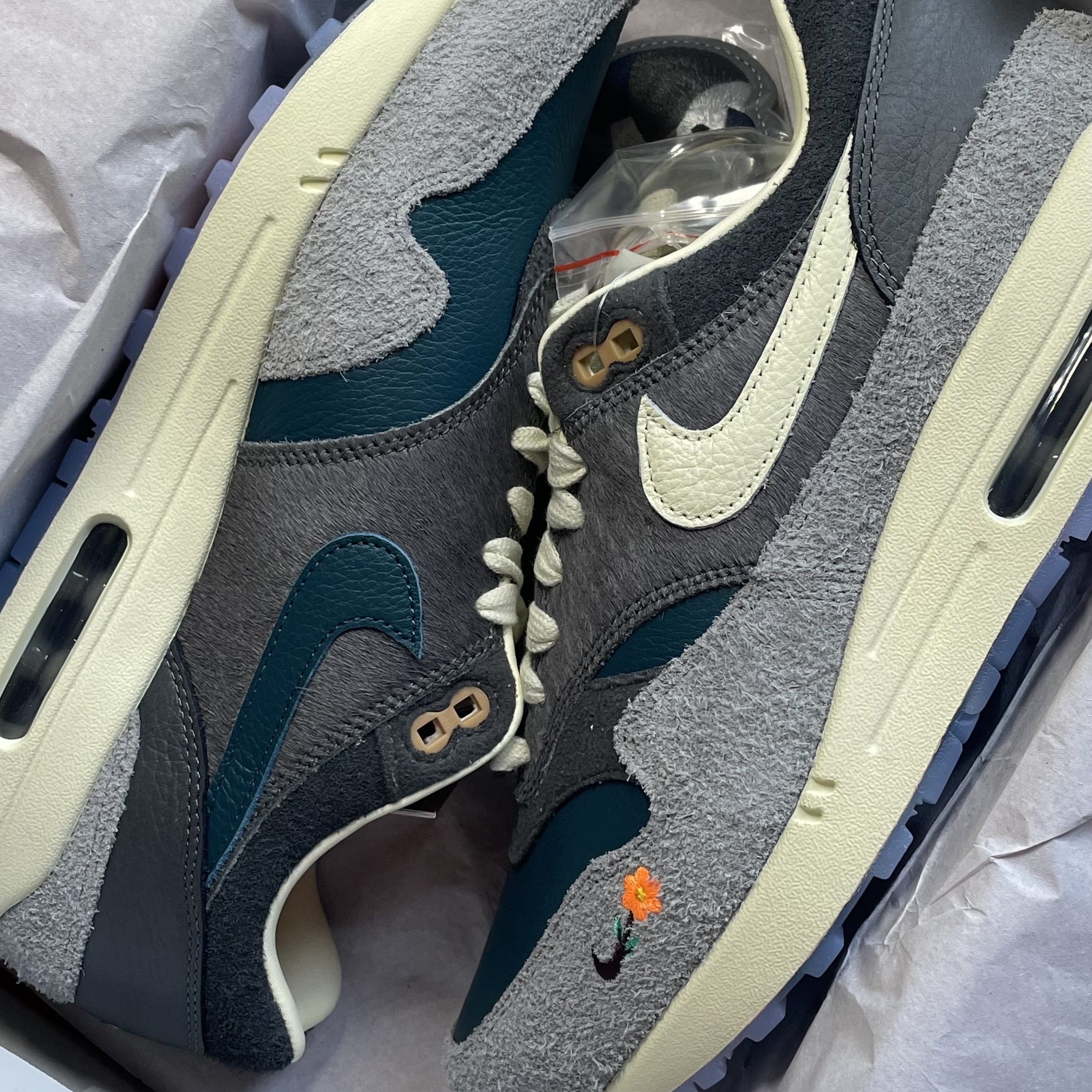 Nike x Kasina Air Max 1 SP Won-Ang Particle Grey 착용 스타일 - 1