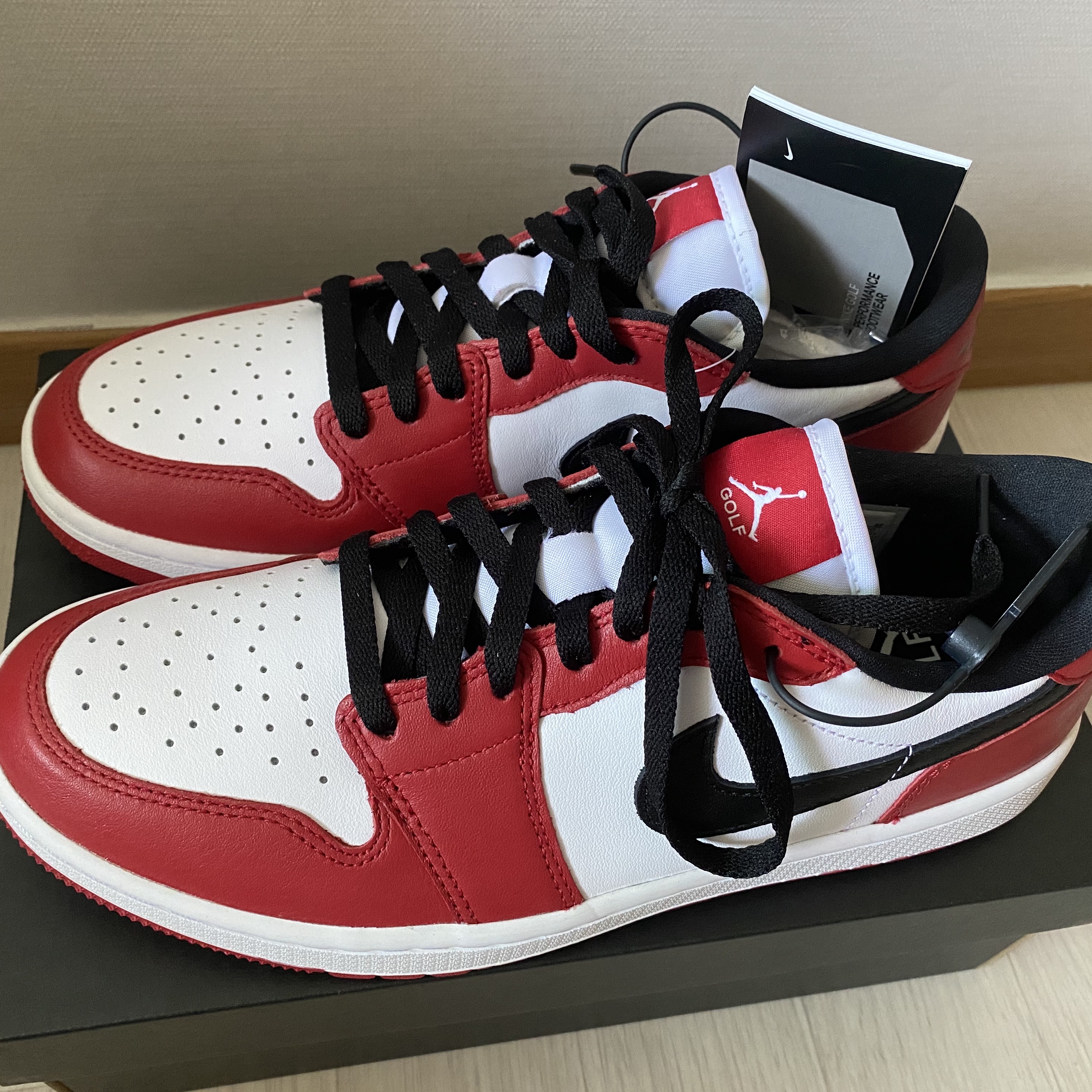 Jordan 1 Low Golf Chicago 착용 스타일 - 2