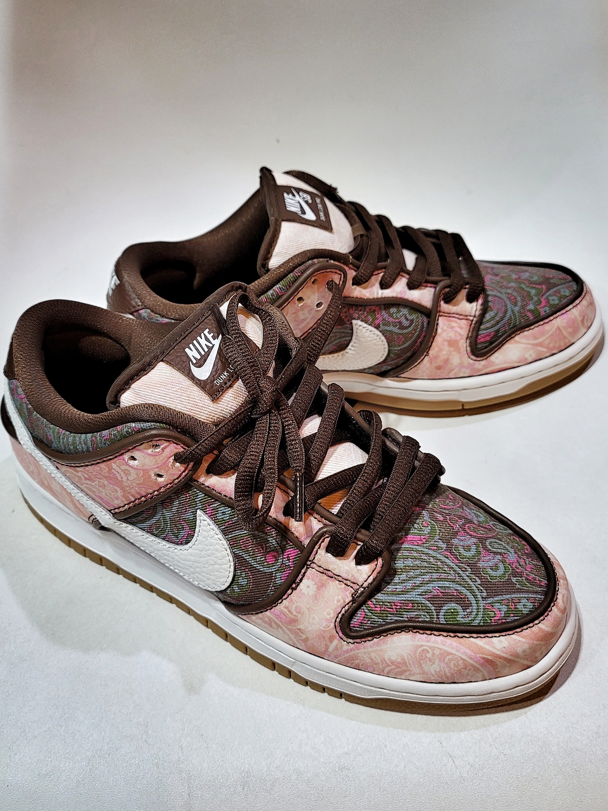 Nike SB Dunk Low Pro Premium Paisley 착용 스타일