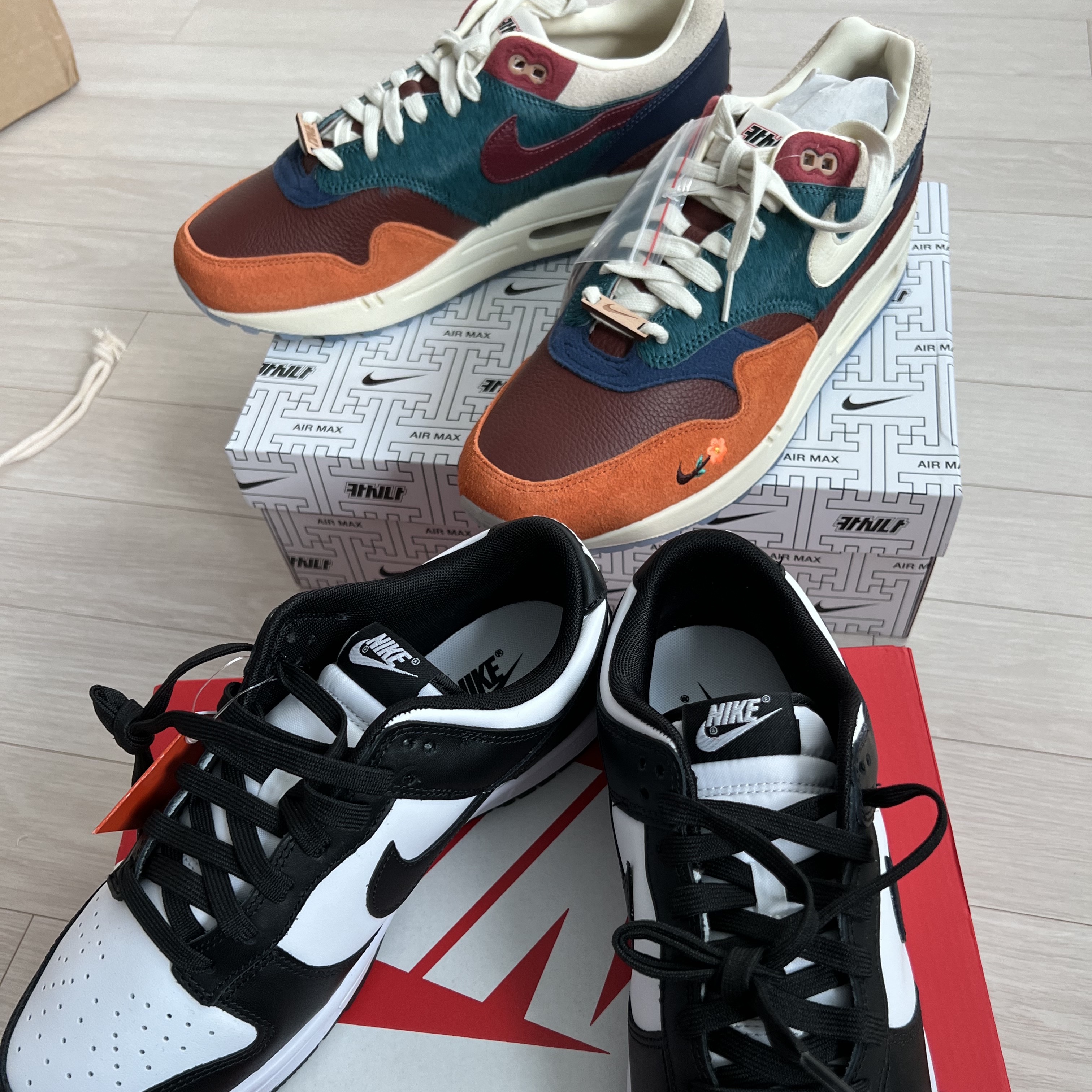 Nike x Kasina Air Max 1 SP Won-Ang Orange, Nike Dunk Low Retro Black 착용 스타일