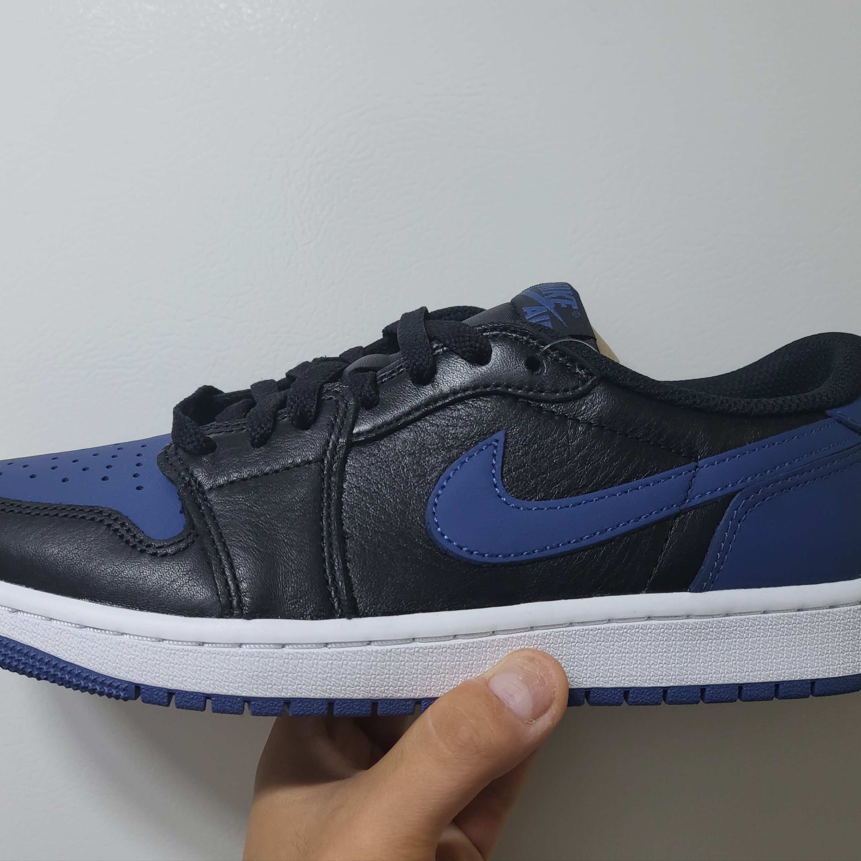 Jordan 1 Retro Low OG Mystic Navy 착용 스타일