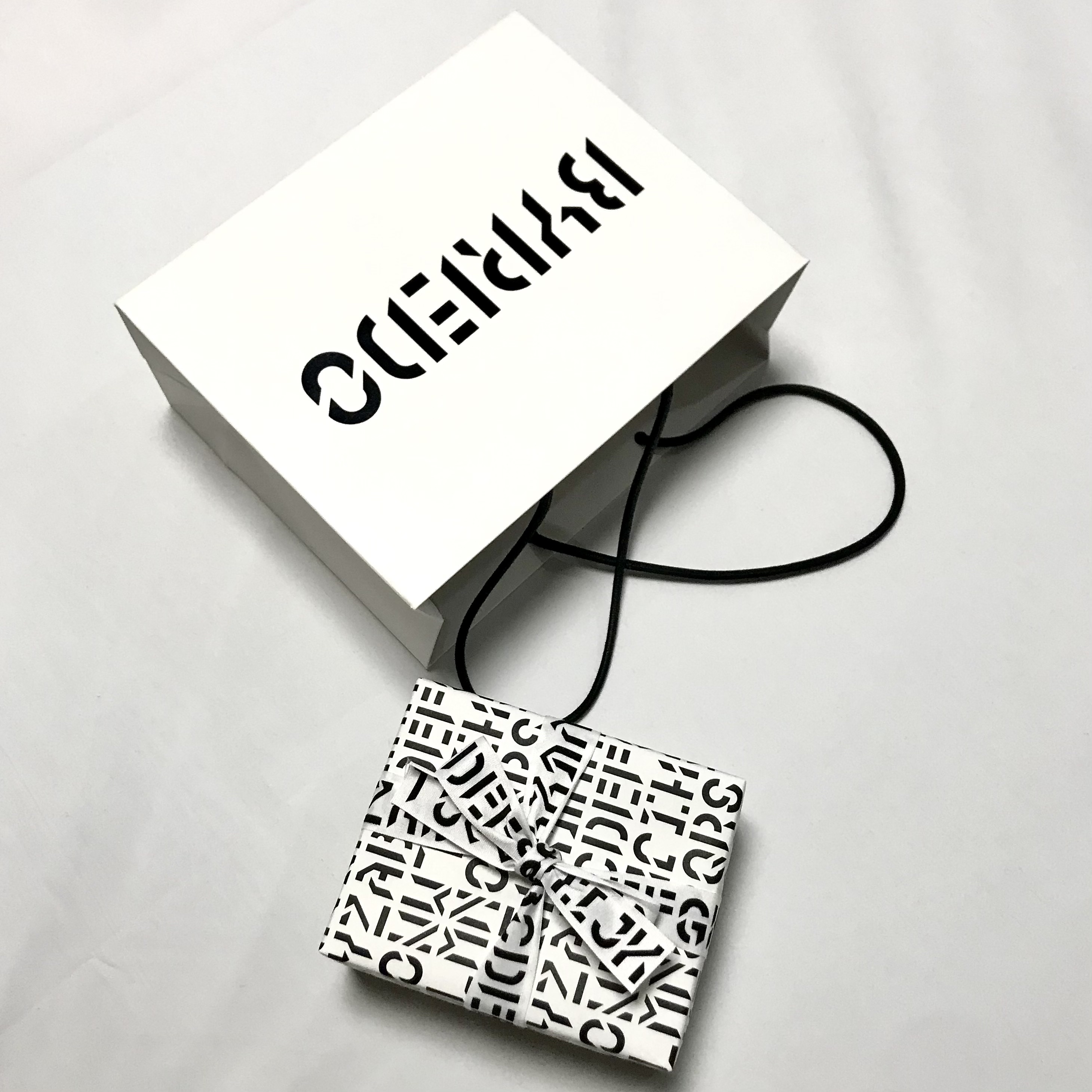 Byredo Blanche Eau De Parfum 50ml, Byredo Blanche Eau De Parfum 100ml 착용 스타일 - 4